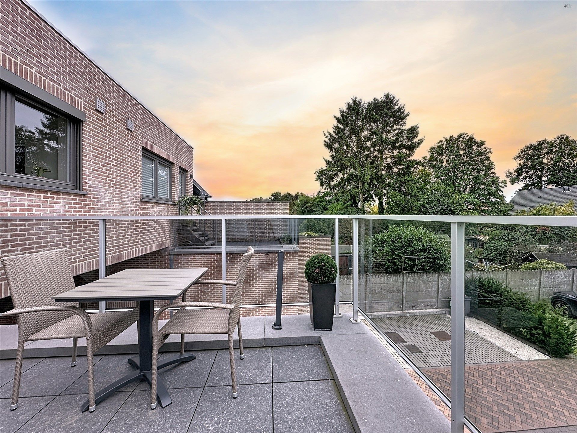 prachtige energiezuinige woning met 2 slaapkamers en ruime garage in Sint-Pauwels foto 12