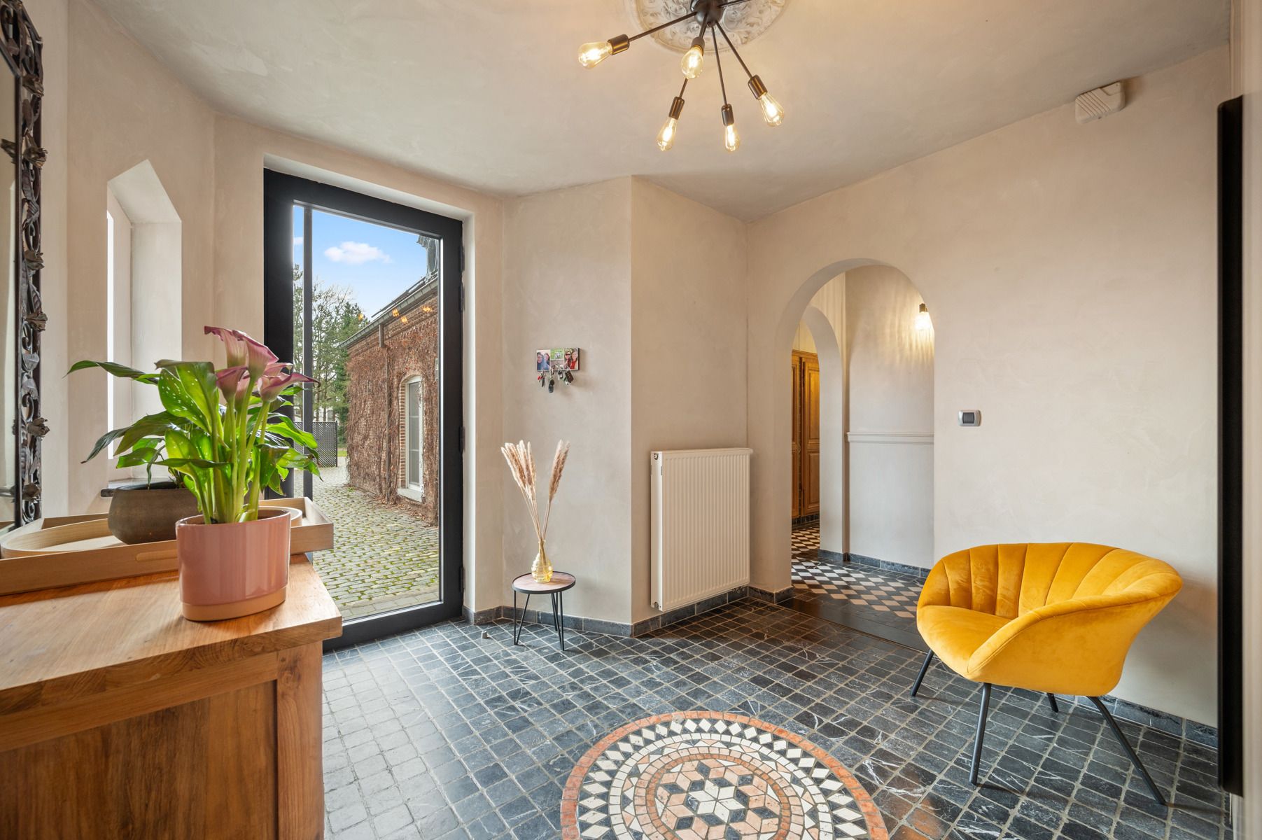 Unieke kangoeroe-woning in het centrum van BEERZEL foto 4