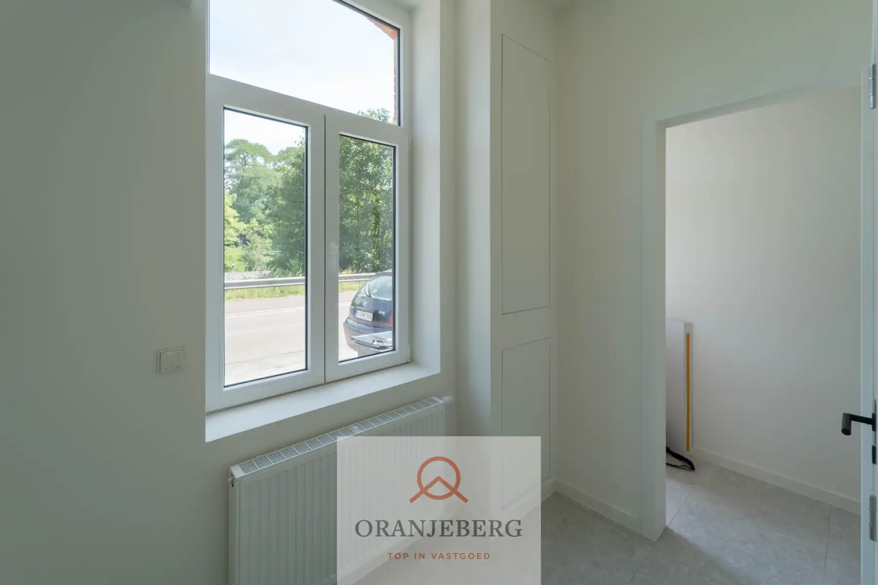Lichtrijke gerenoveerde woning foto 5