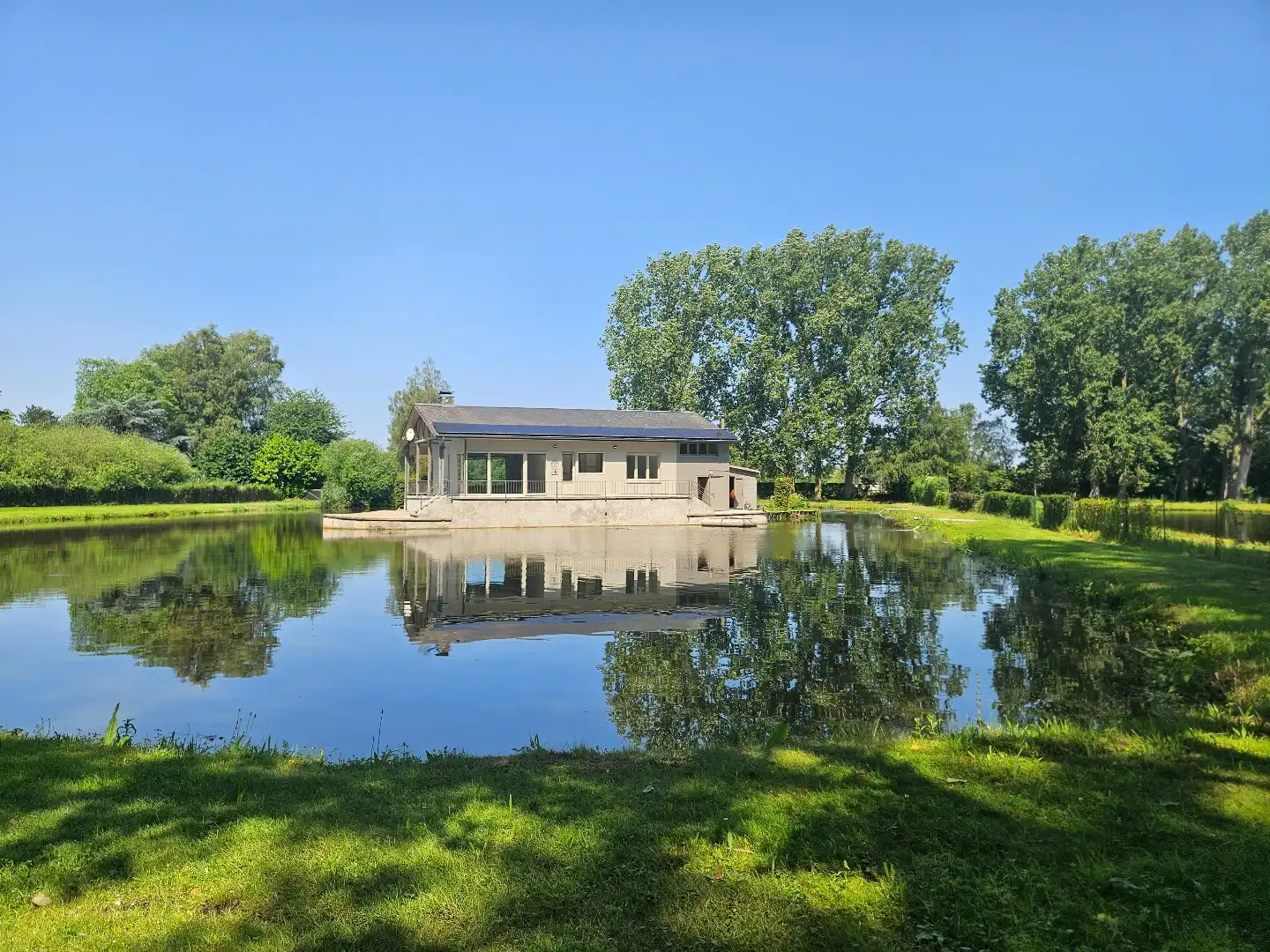 Rustig gelegen woning met 3 slaapkamers en prachtige vijvertuin in Geel-Winkelomheide !  foto 43