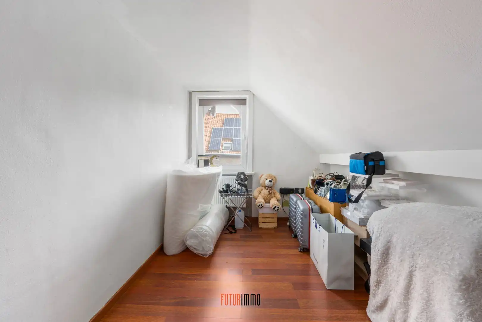 Centraal gelegen 5-slpk woning nabij Frunpark Izegem foto 21