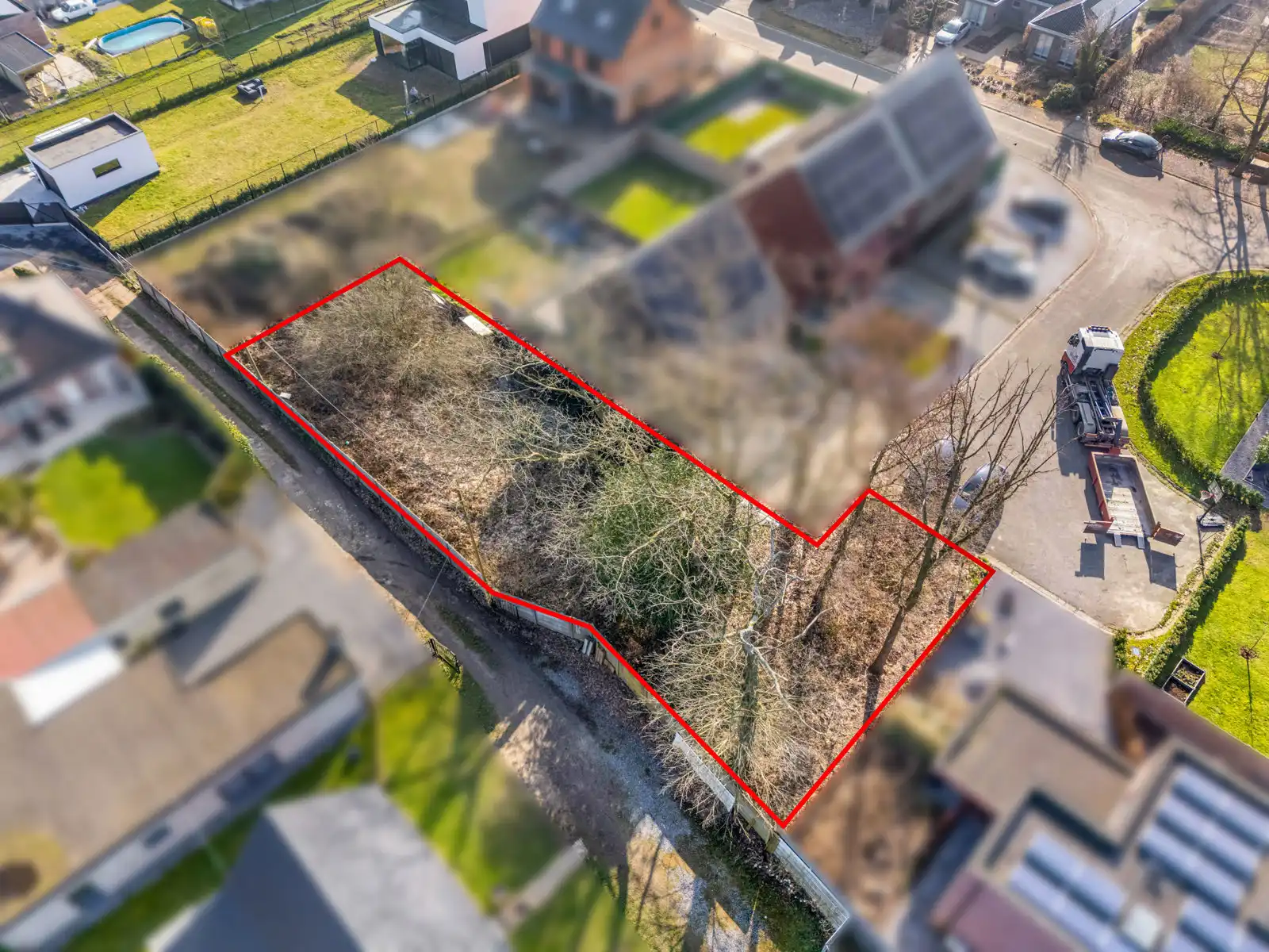 Unieke bouwgrond op 6a38ca nabij het bruisende centrum! foto {{pictureIndex}}