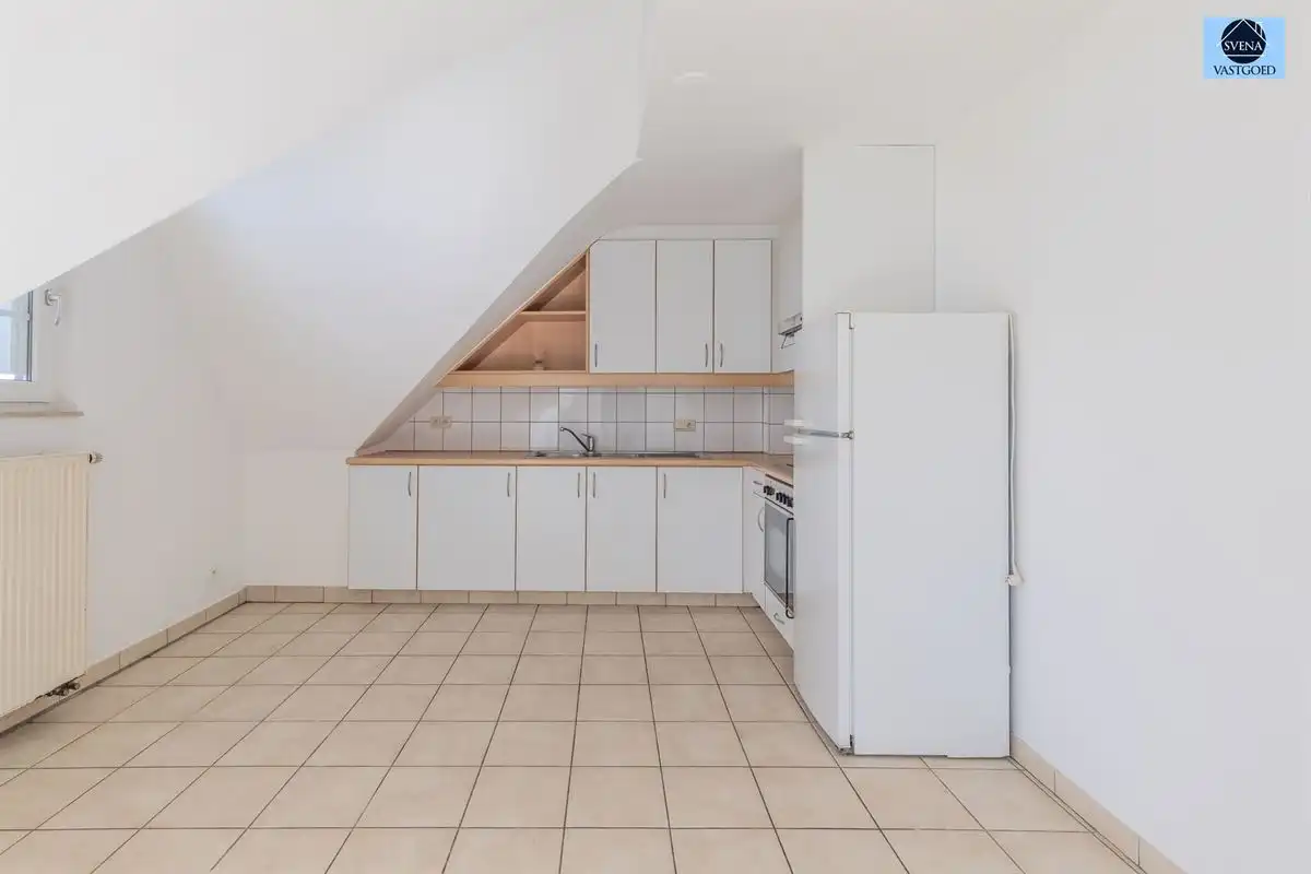LICHTRIJK APPARTEMENT MET 2 SLAAPKAMERS IN CENTRUM GERAARDSBERGEN foto 2