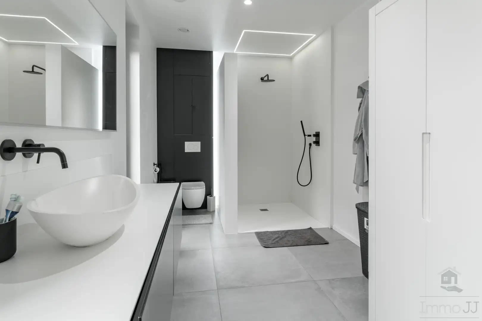 Recente, luxueus afgewerkte energiezuinige woning in Kuringen foto 18