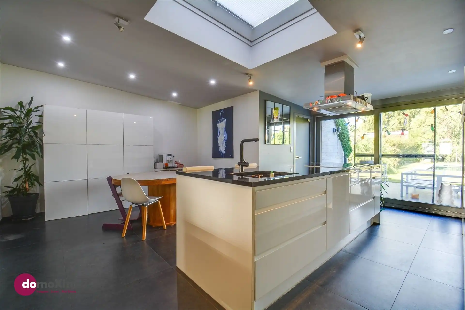 Stijlvol en verrassend ruime woning op wandelafstand van het centrum van Boortmeerbeek foto 7