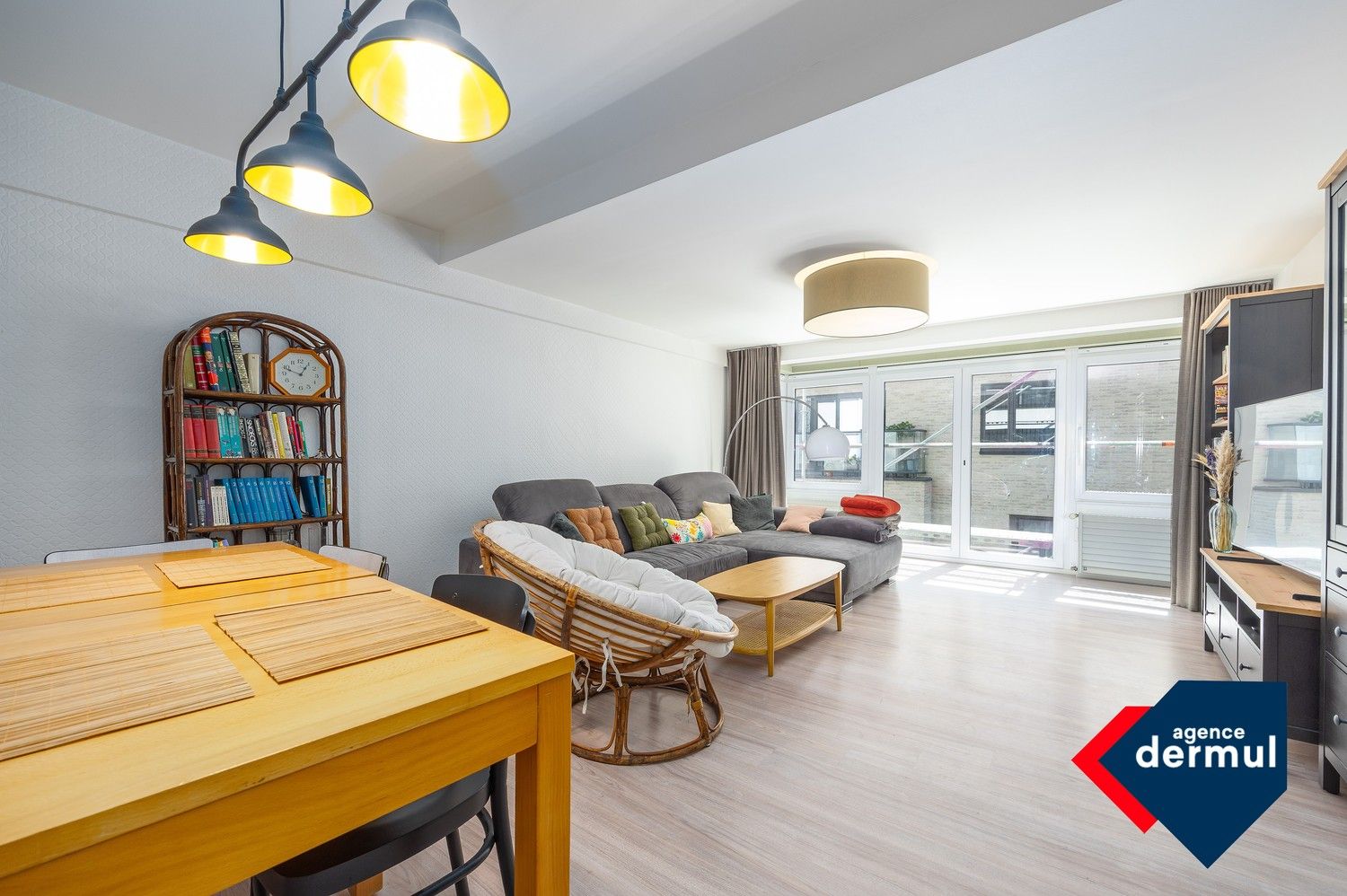 RESIDENTIE CENTRAL foto {{pictureIndex}}