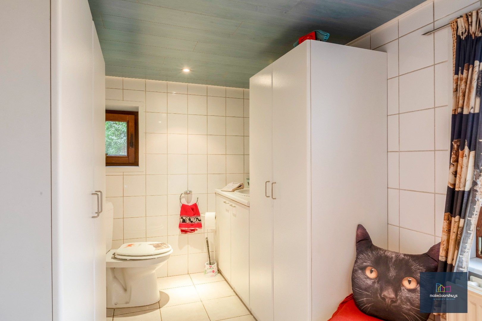 Ruime woning in rij met tuin, garage en 4 slaapkamers in Wondelgem  foto 11