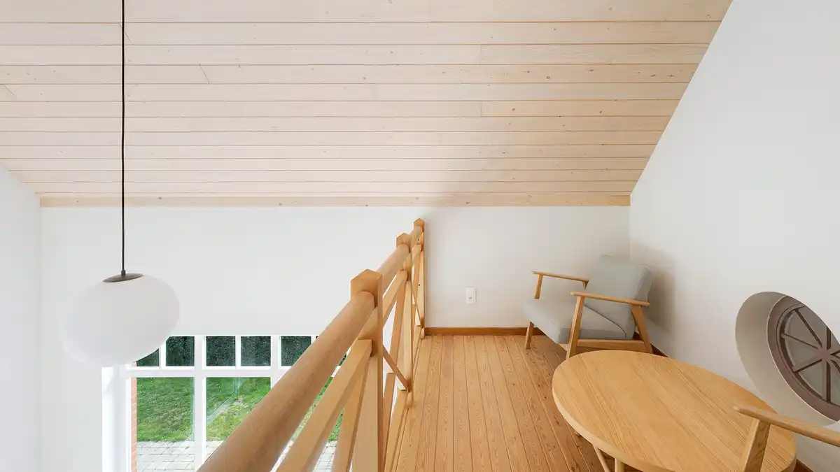 Subliem gerenoveerde koppelvilla op 150m van het strand te koop! foto 32