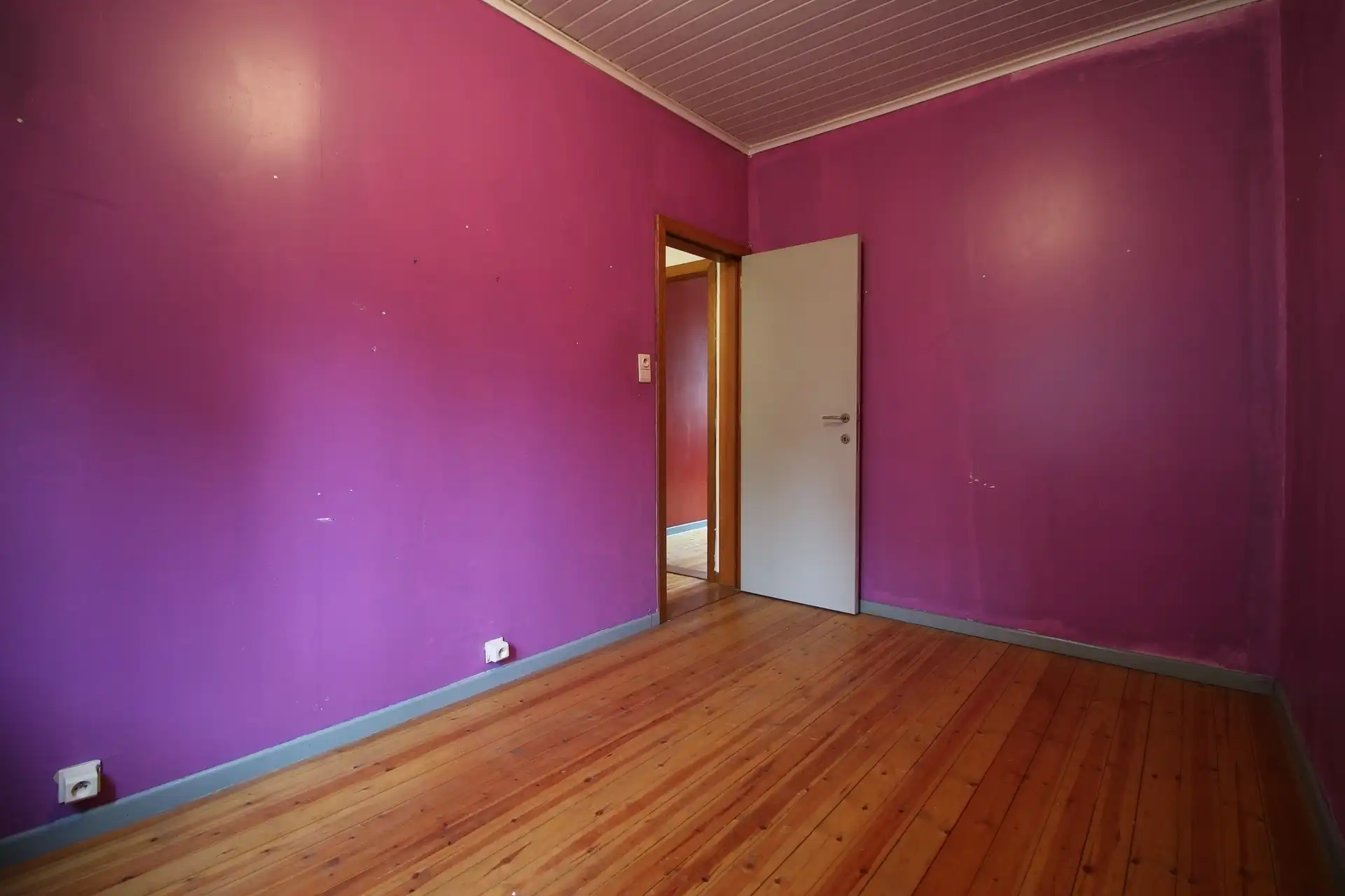 Te renoveren woning met 4 slaapkamers foto 14