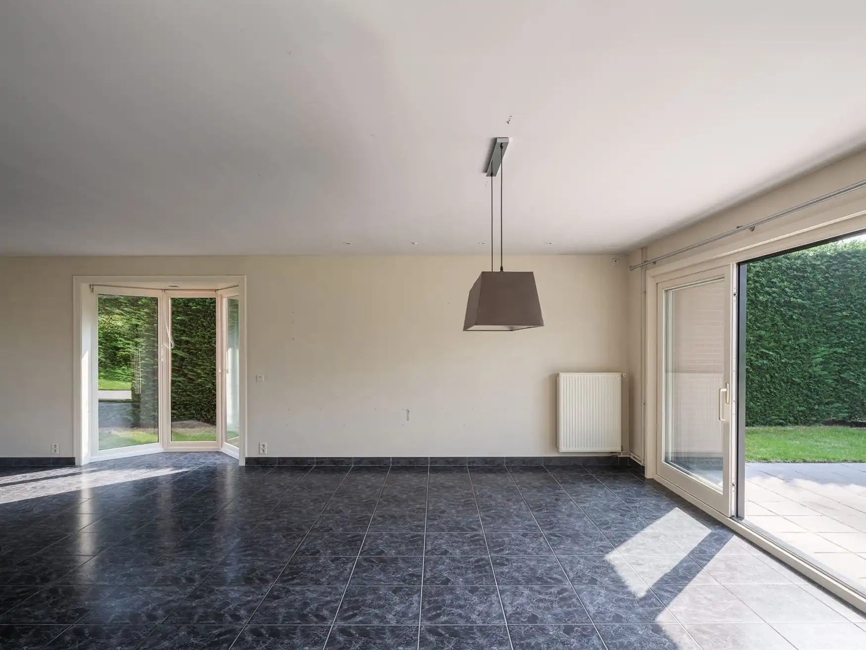 Lichtrijke gezinswoning van 266 m² in Deinze foto 4