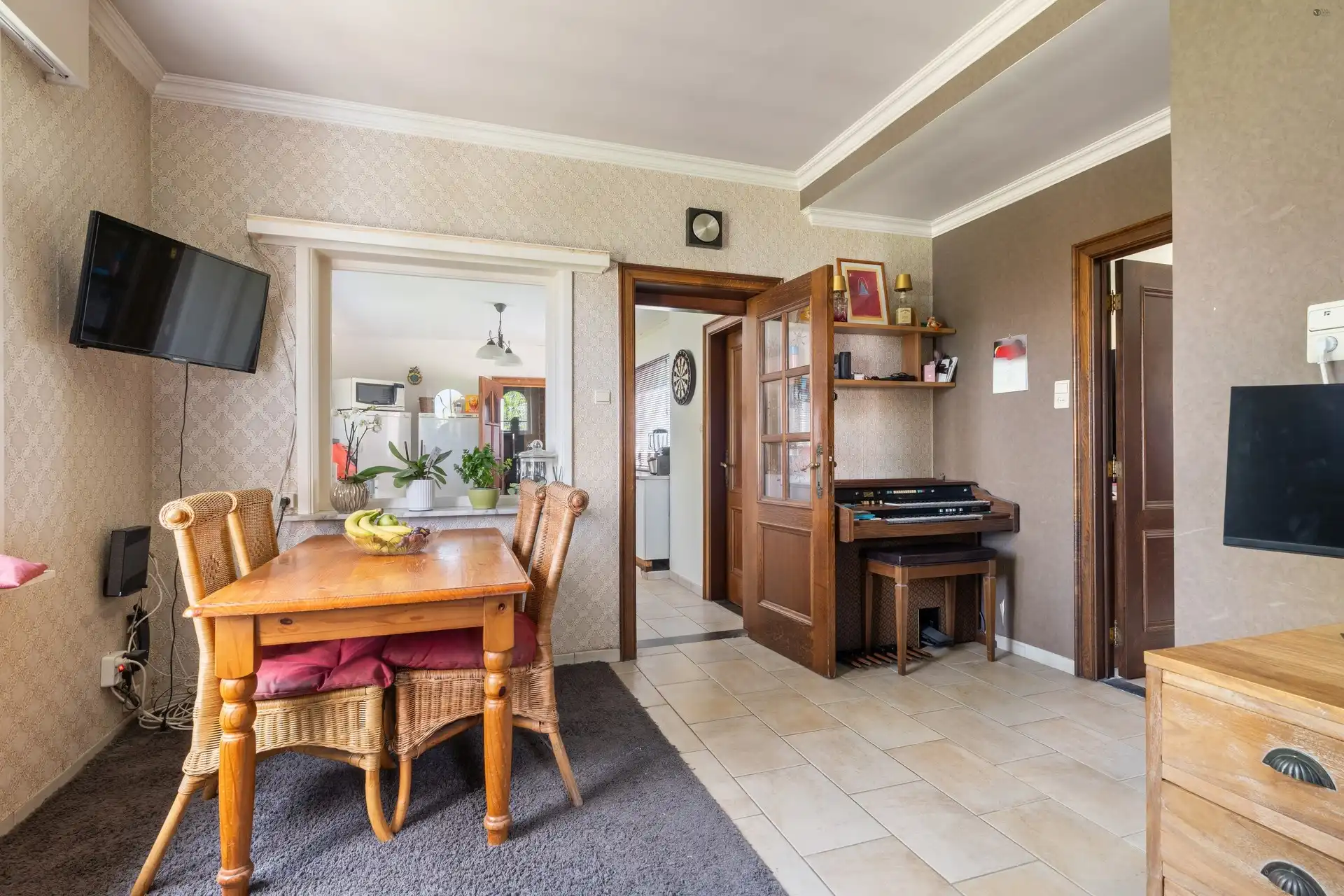 Prachtige open bebouwing met authentieke elementen foto 14