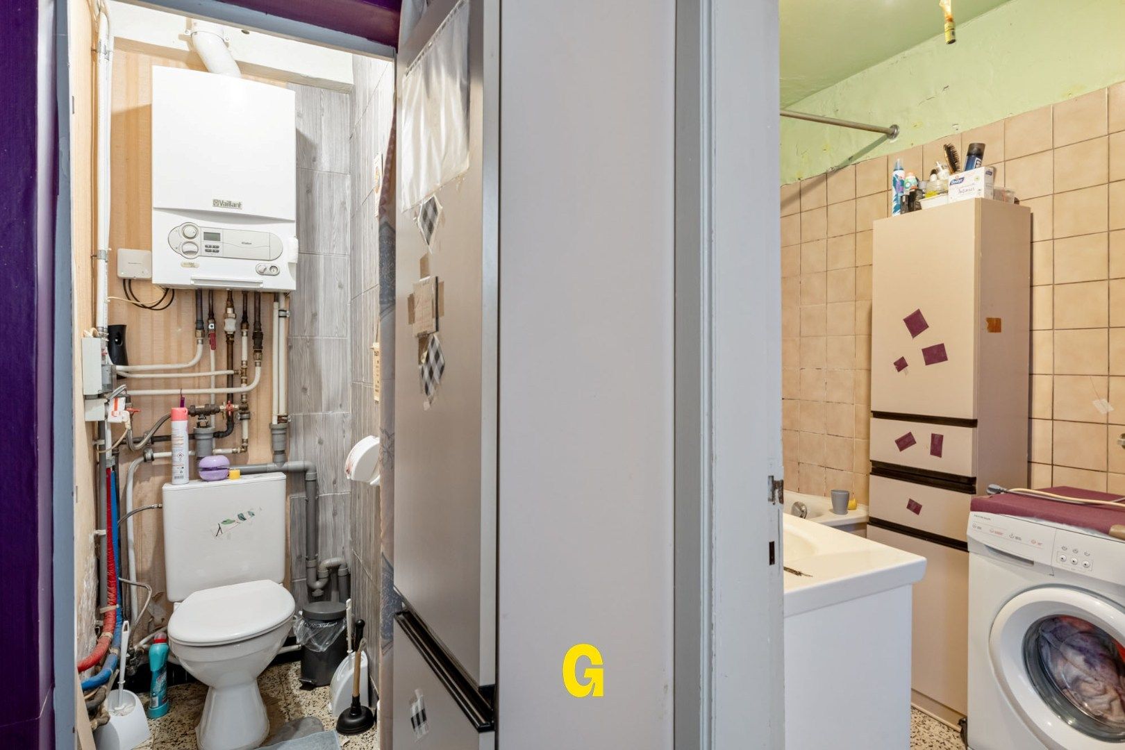 VERKOCHT - Karaktervolle te renoveren herenwoning met tuin en garage op wandelafstand van het centrum foto 11