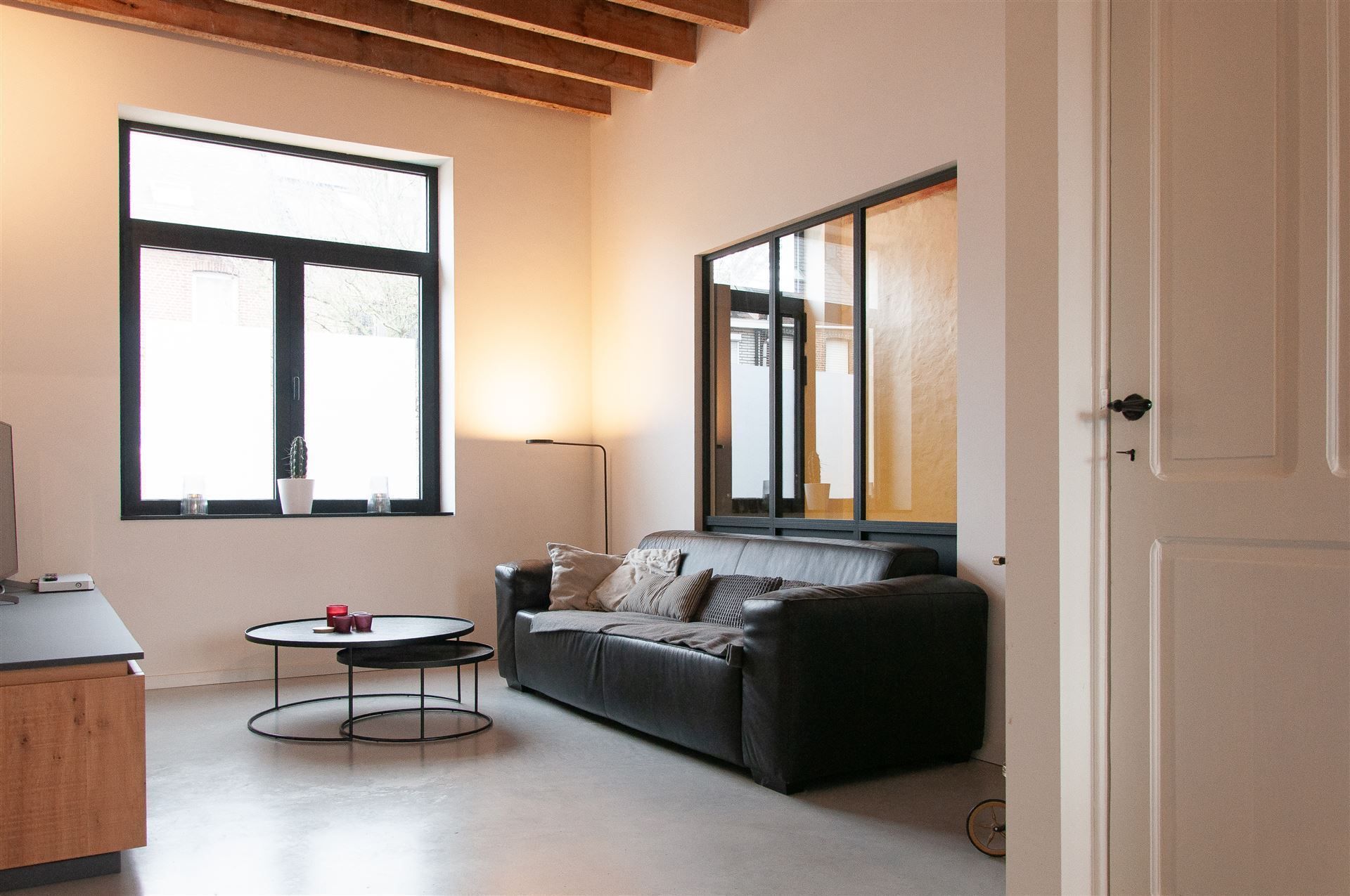 Prachtig gerenoveerde HOB foto 4