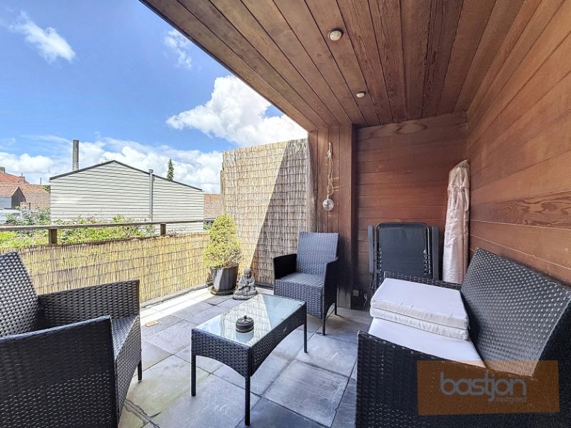 Instapklaar appartement met ruime garage foto 6