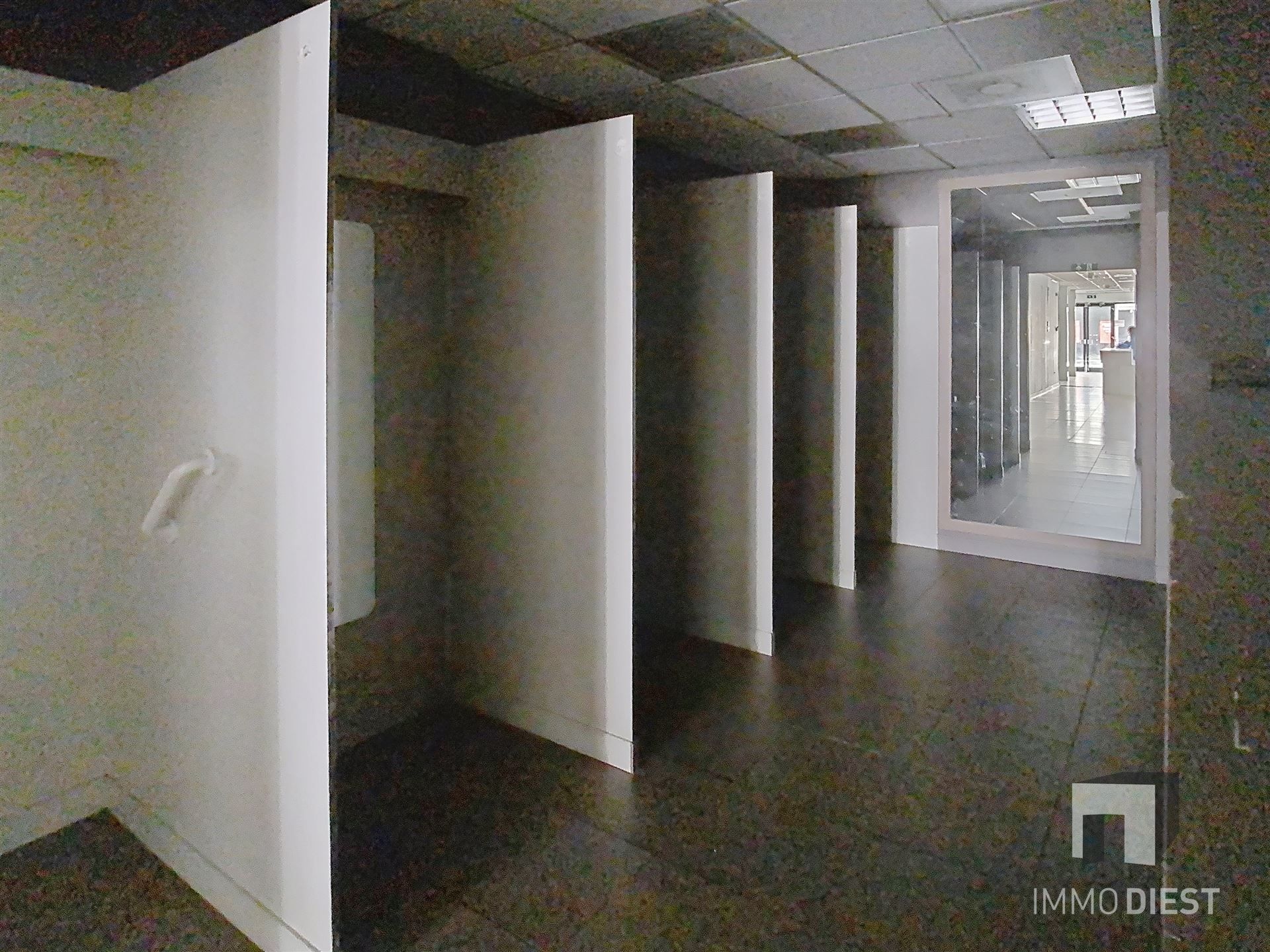 Handelspand met woonst – werken én wonen onder één dak voor slechts € 295.000 foto 13