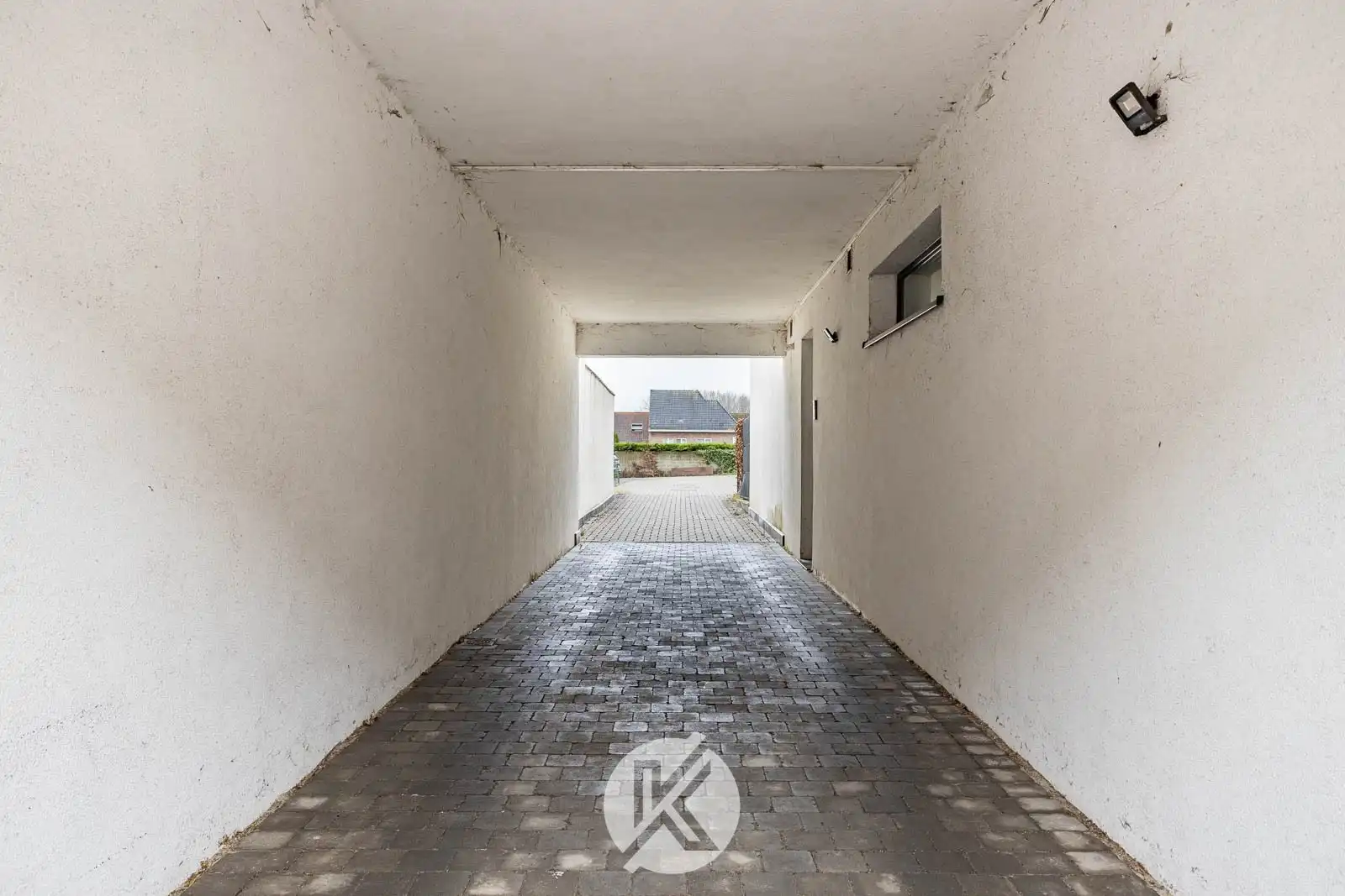 Op te knappen woning nabij centrum Herzele foto 24
