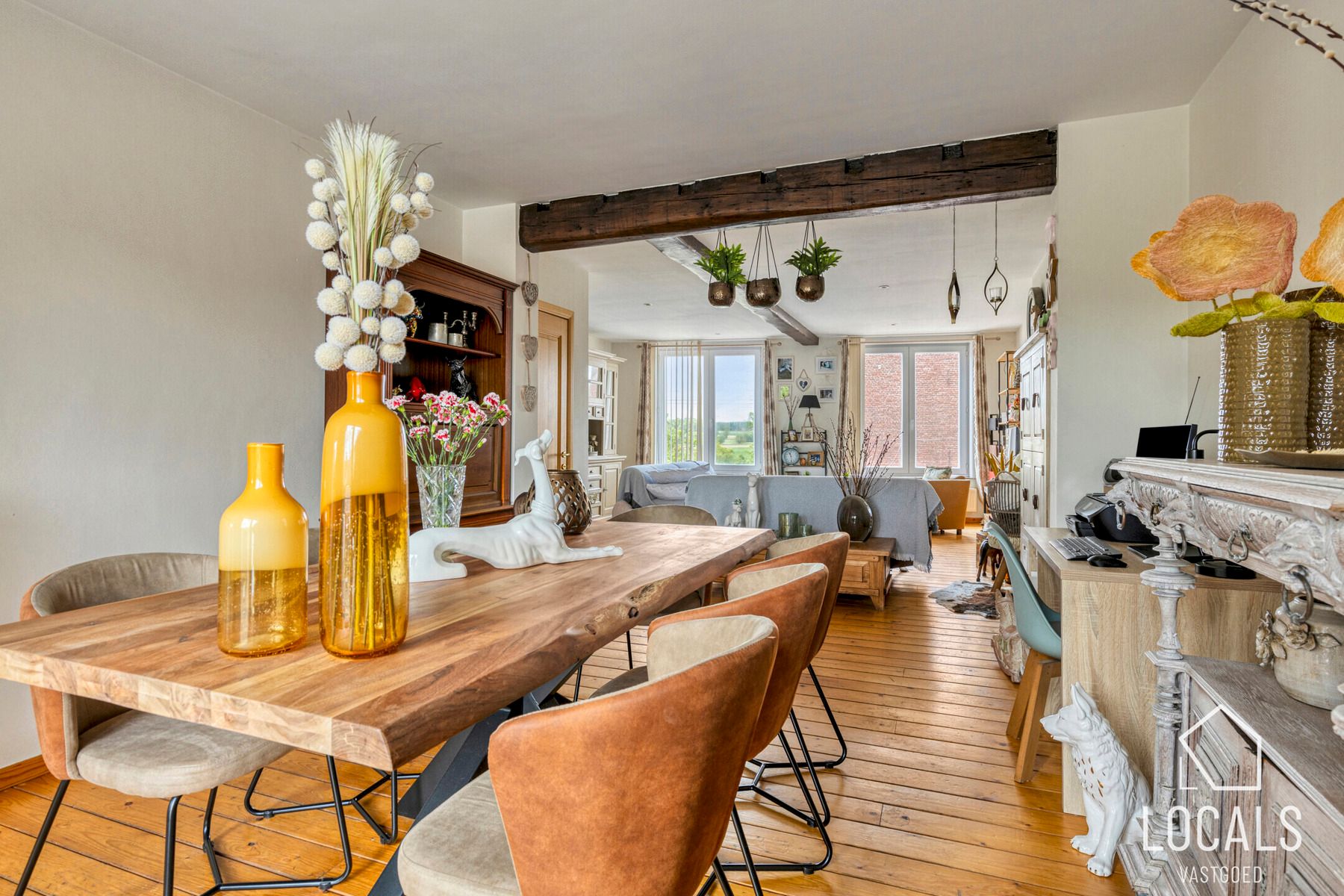 Handelsgelijkvloers met bovenliggend duplexappartement foto 16