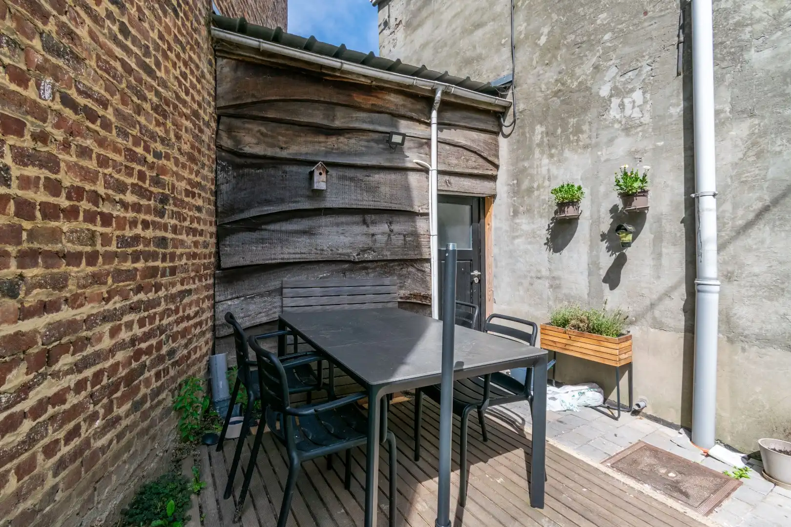 GERENOVEERDE WONING MET 2 SLP + BUREAU & TUIN! foto 13