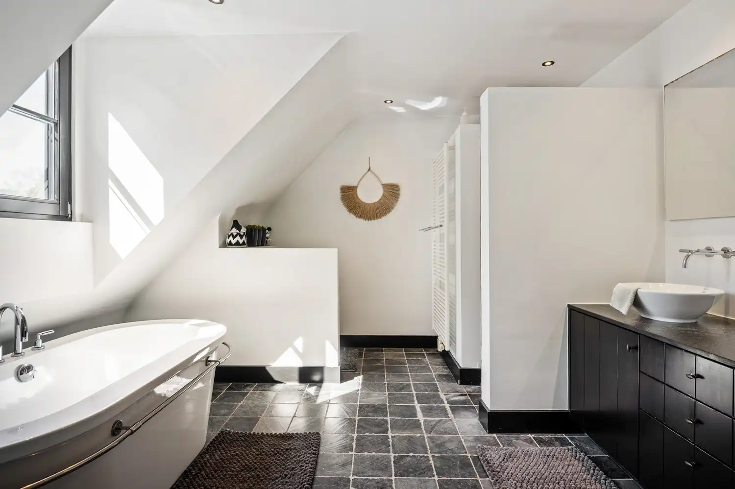 Prachtige villa met 3 slaapkamers, bureau en garage te koop op Toplocatie in Lier! foto 26