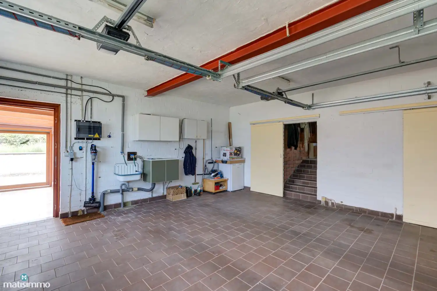 RUIME GEZINSWONING MET VIER SLAAPKAMERS, DUBBELE GARAGE EN RUIME TUIN NABIJ HET CENTRUM VAN HASSELT foto 29