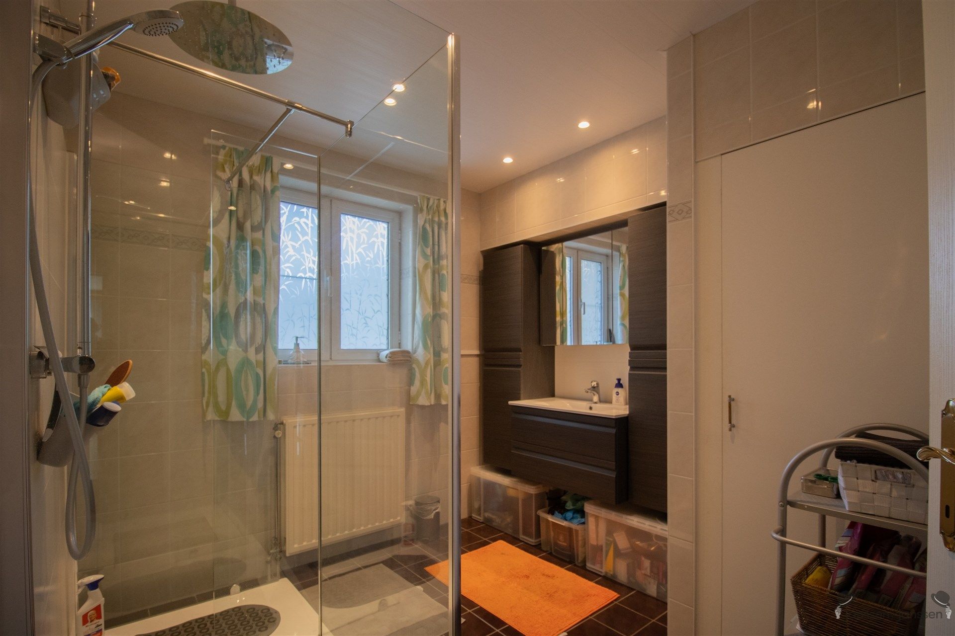 Gelijkvloers appartement van 115 m² met tuin, 2 slaapkamers en een ondergrondse parkeerplaats foto 9