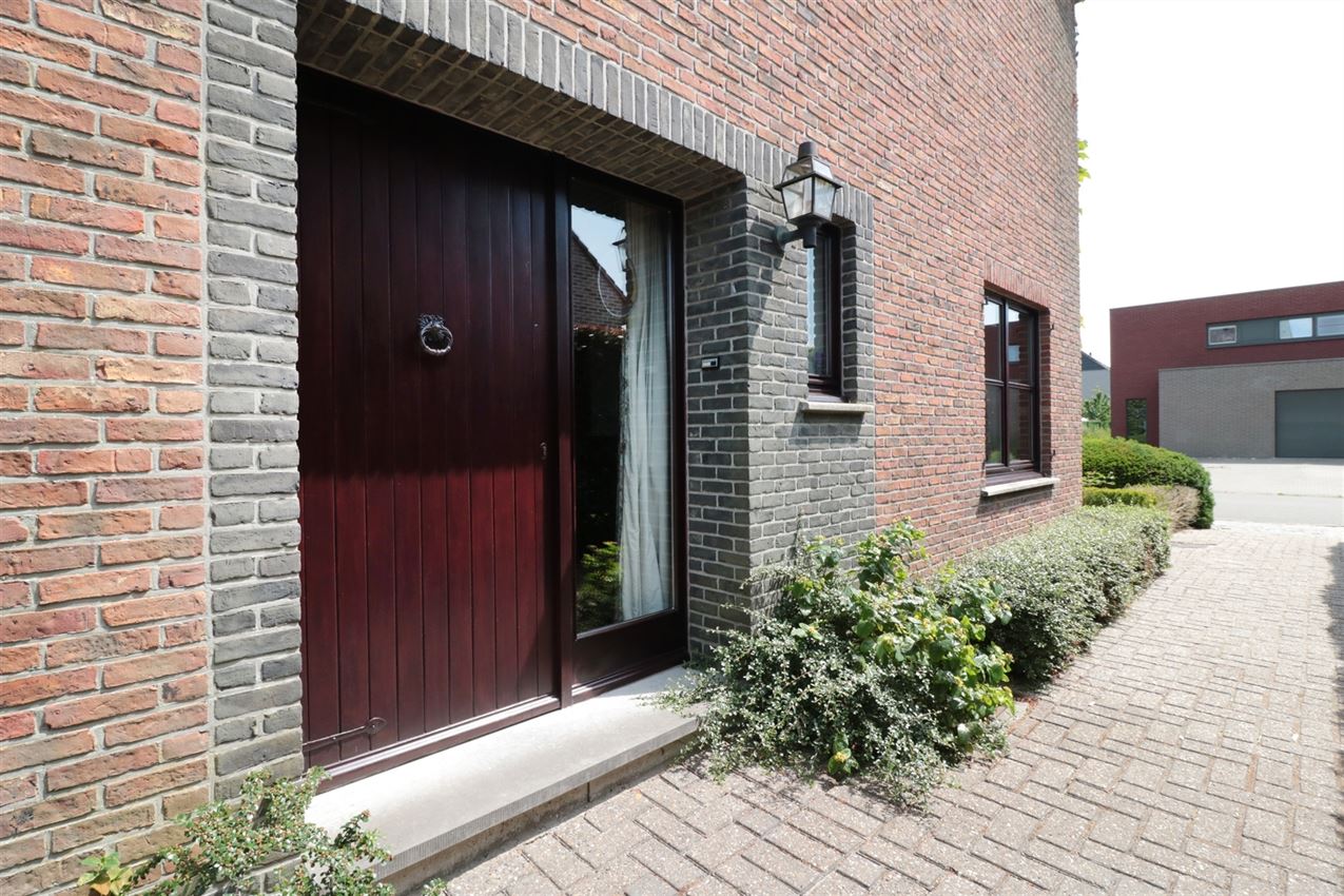 Bijna label B, rustig, nabij station en invalswegen foto 24