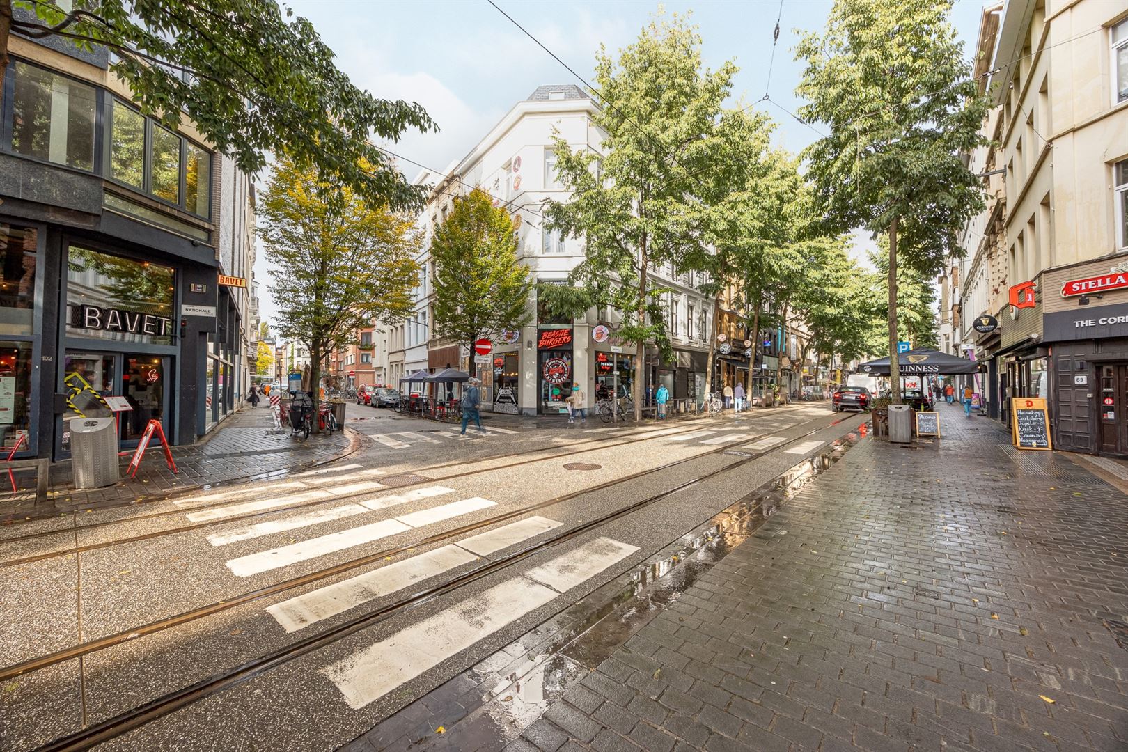 Gelijkvloers appartement met koer in hartje Stad foto 17