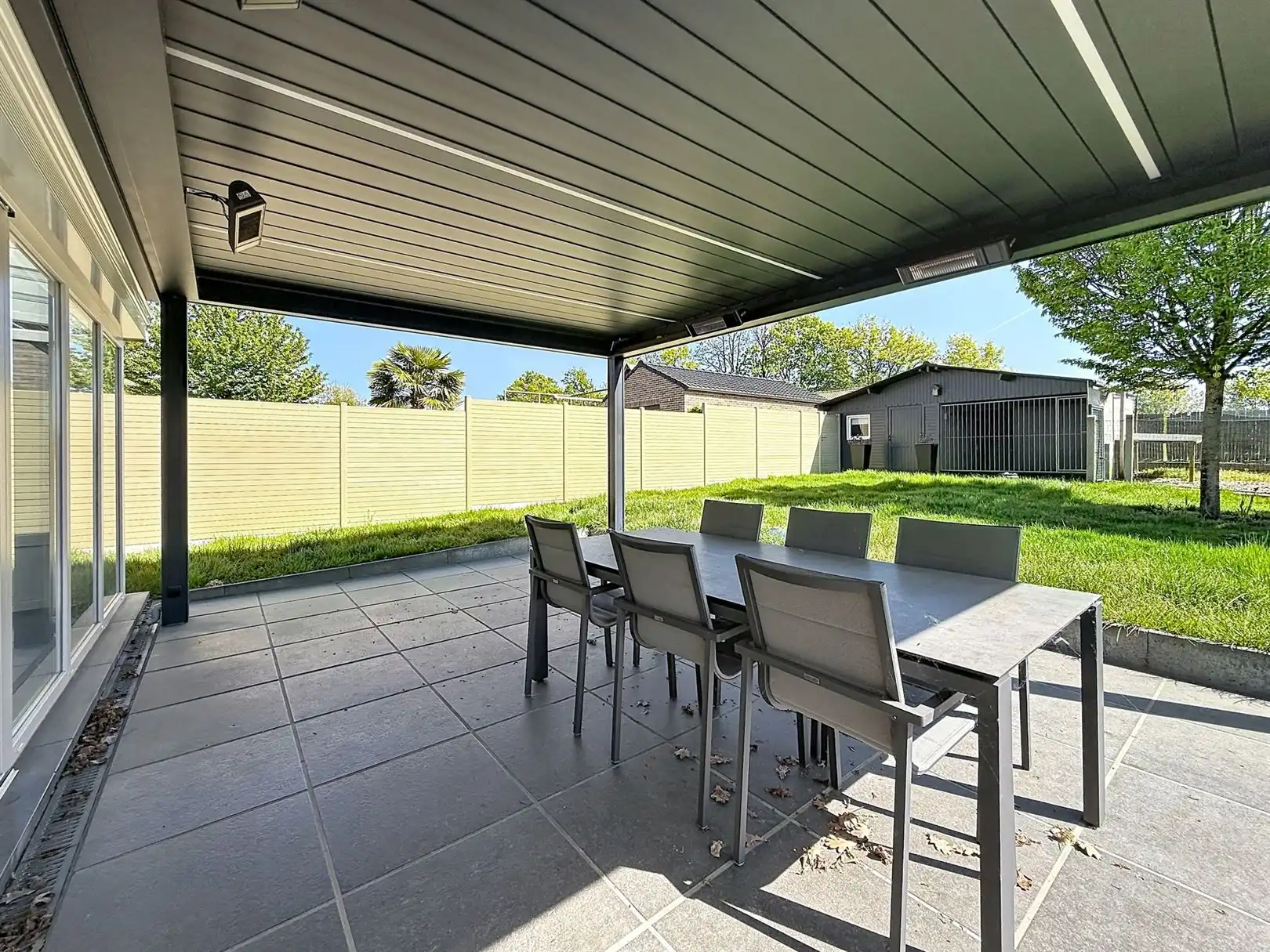 Ruime open bebouwing met 4 slpks, veranda, tuin, garage, 8a  foto 36