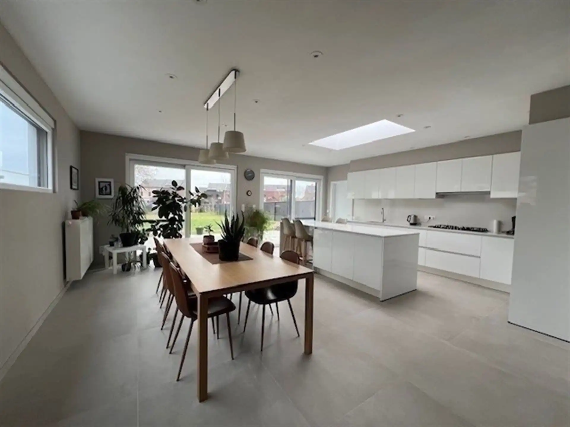 Instapklare alleenstaande woning met grote tuin in hartje Breendonk! foto 9