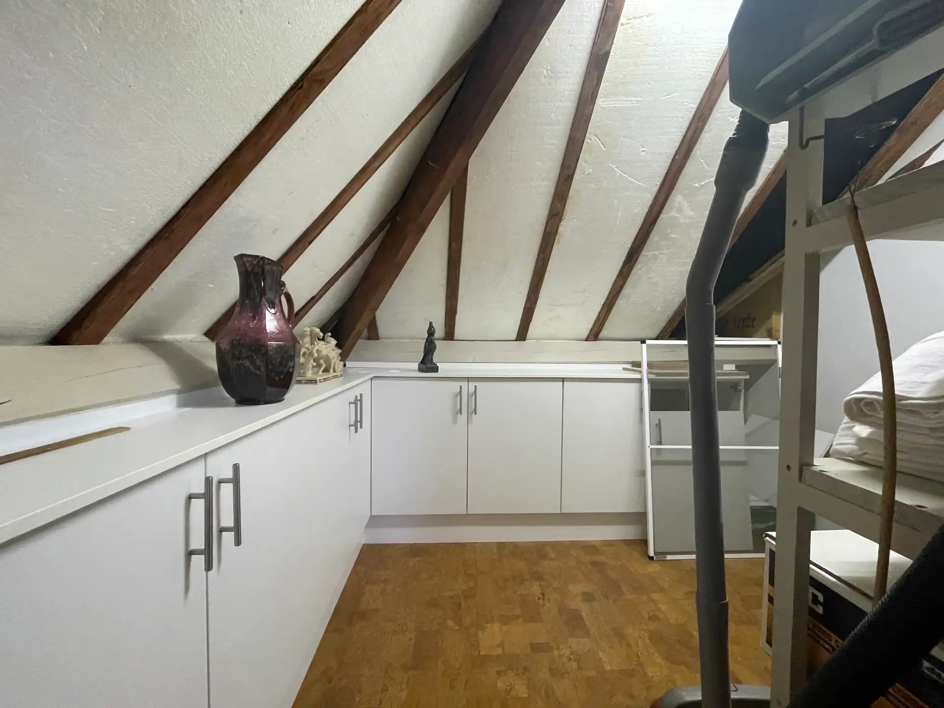 Villa met zwembad op prachtig perceel foto 15