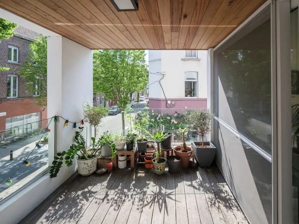 Hoekwoning met aangenaam volumespel, 3 slaapkamers, aparte fietsenberging en twee zongerichte terrassen, gelegen in de omgeving van Portus Ganda. foto 5