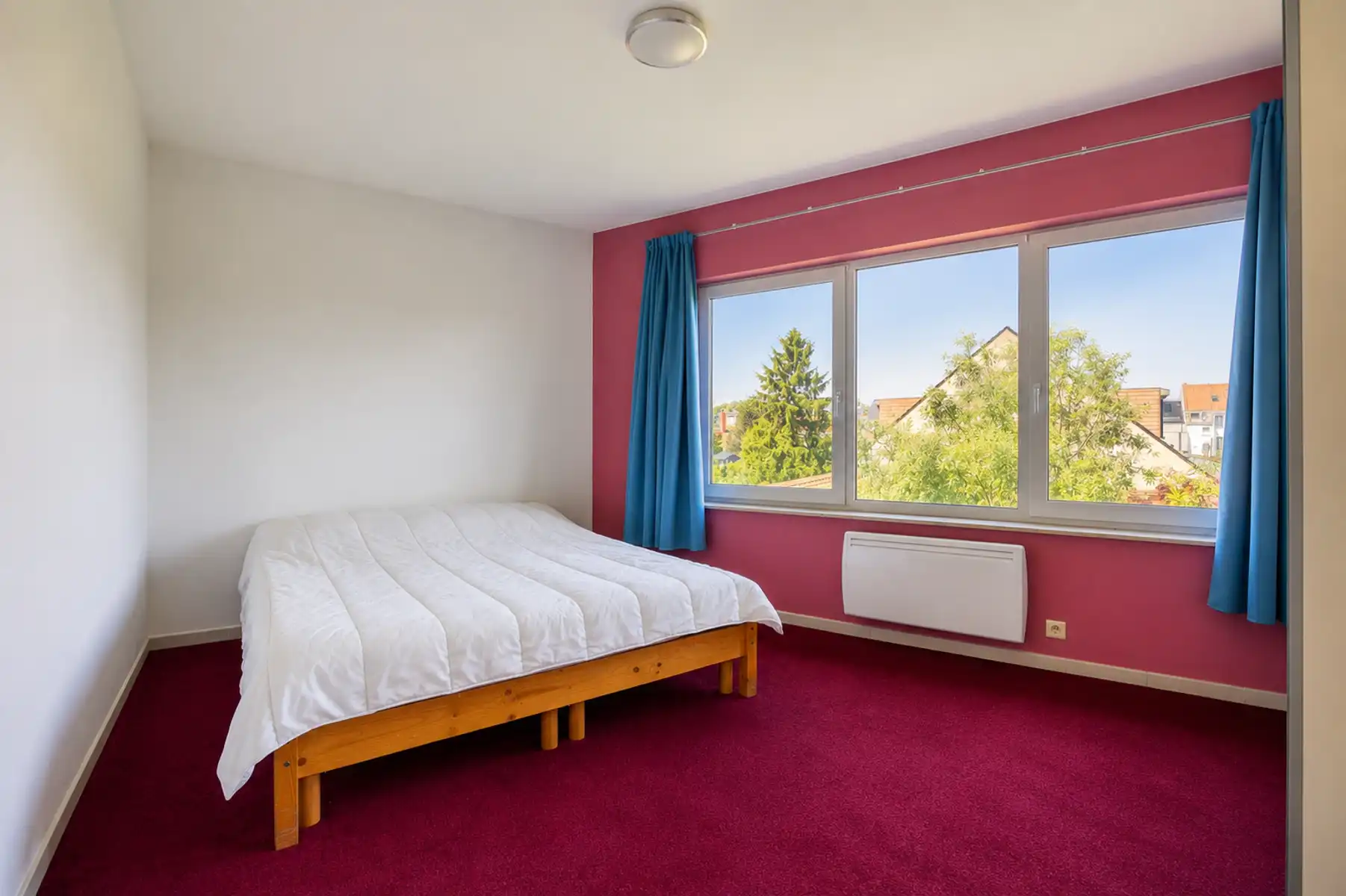 Ruim 2-slaapkamerappartement met terras en parking foto 8