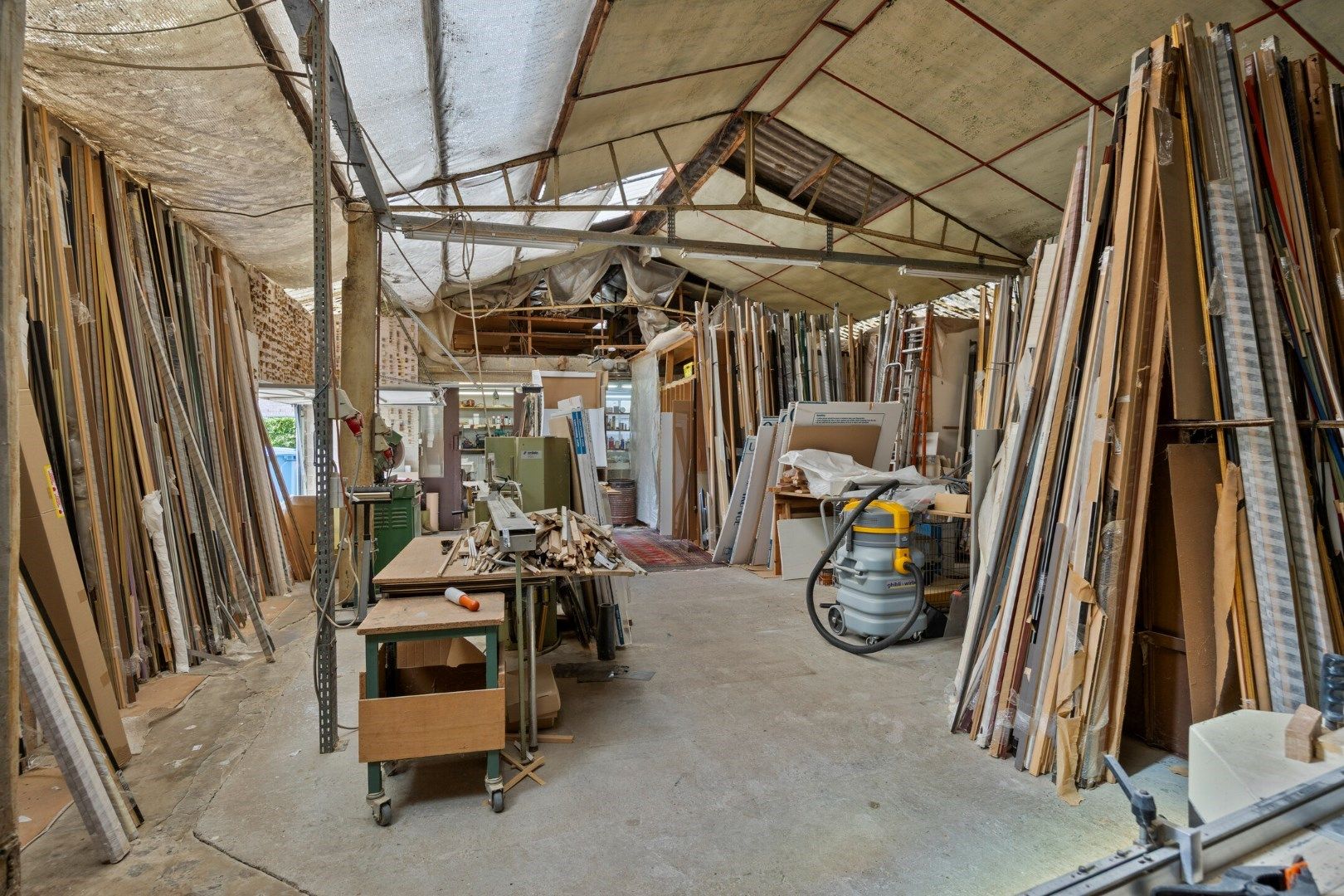 Goed gelegen handelshuis met woonst, tuin en loods in Kessel-Lo – uitstekende visibiliteit en bereikbaarheid foto 42