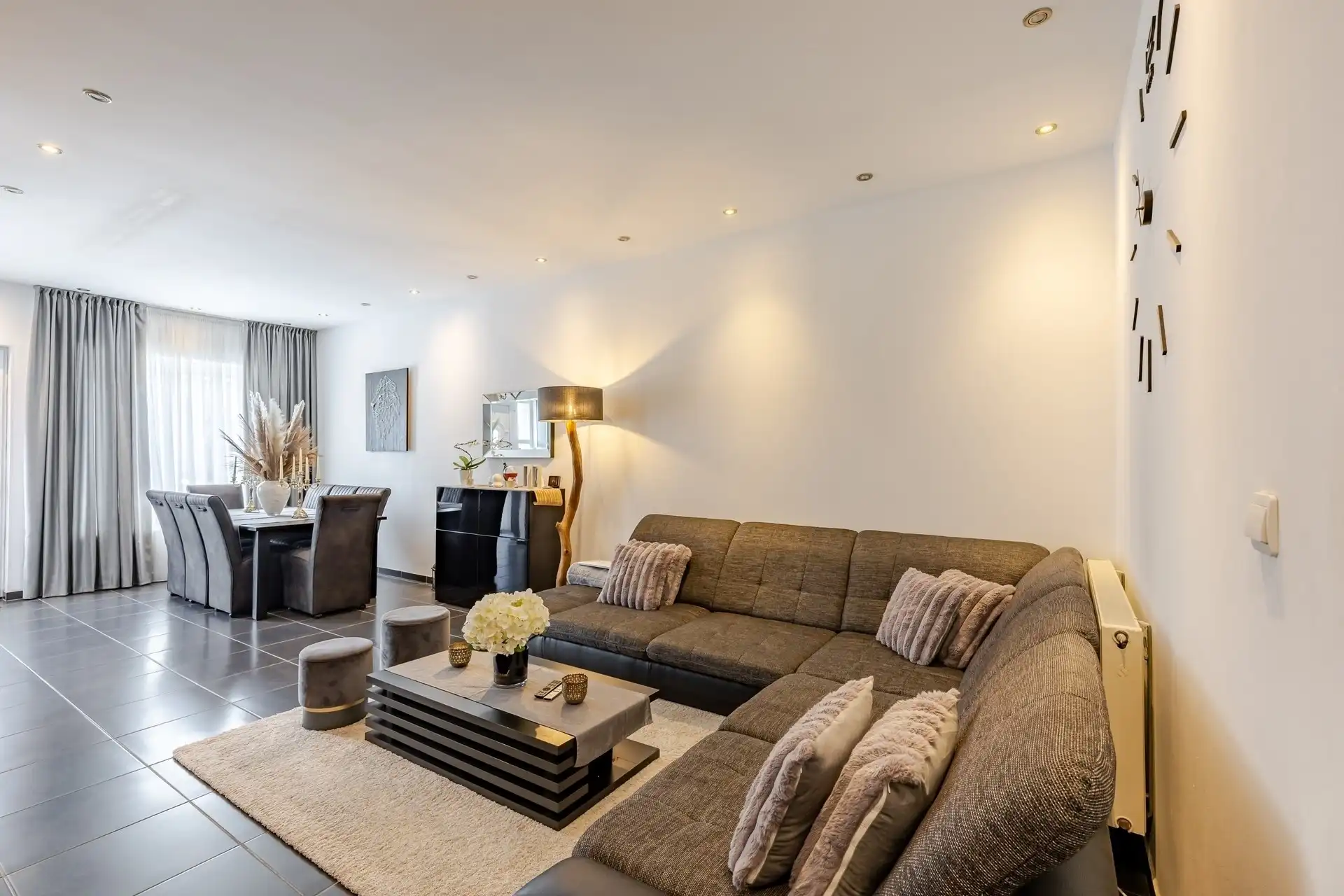 Prachtig gerenoveerde woning met 3 slks en tuin  foto 5