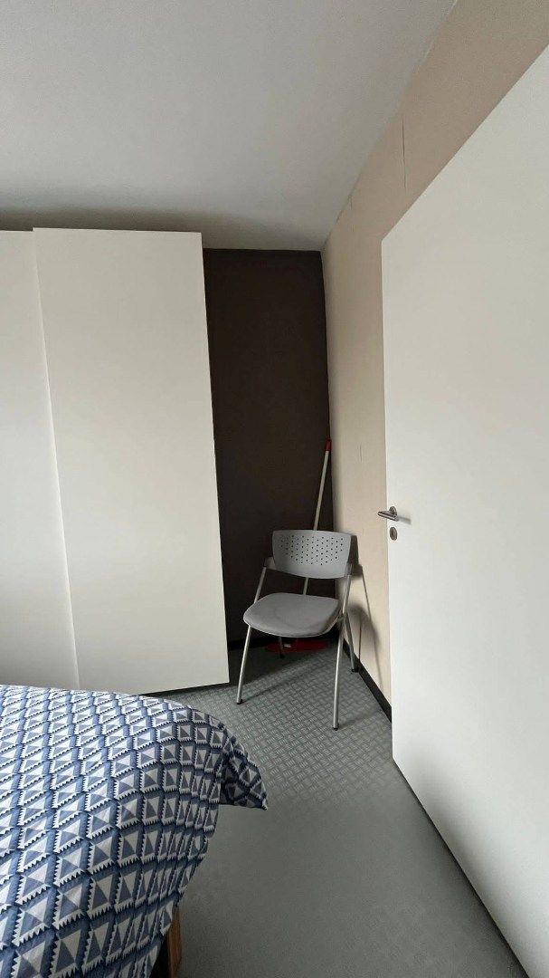 Centraal gelegen 1-slpk appartement aan UZ Gent! foto 15