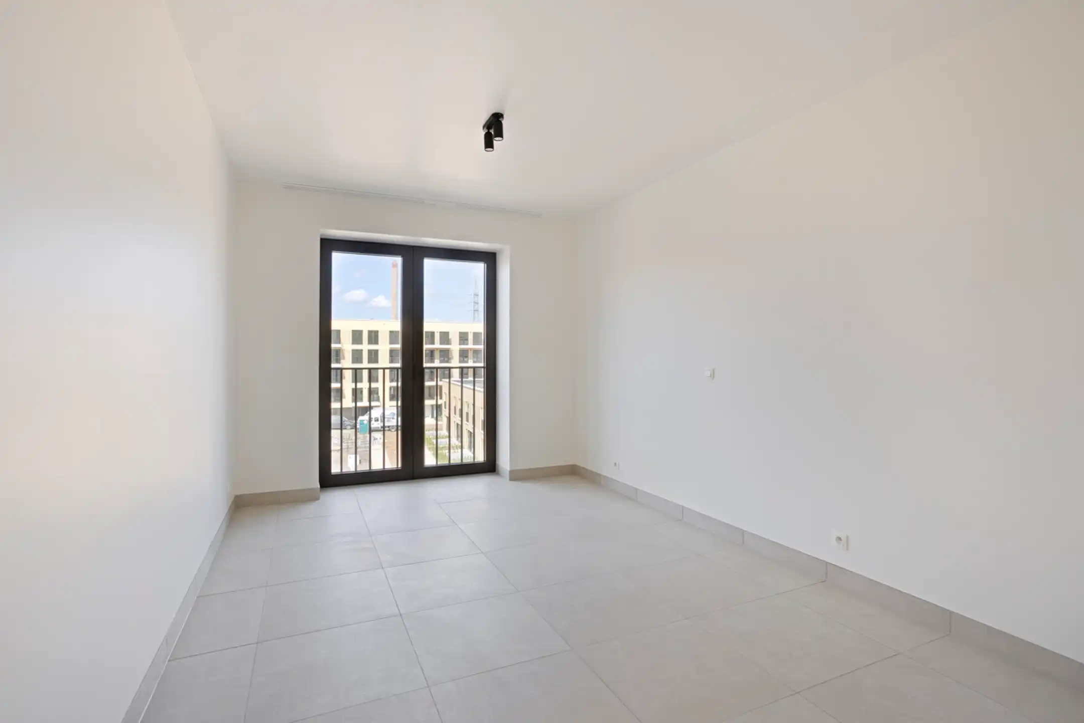 Nieuw appartement met 2 slaapkamers in een ideale omgeving foto 16