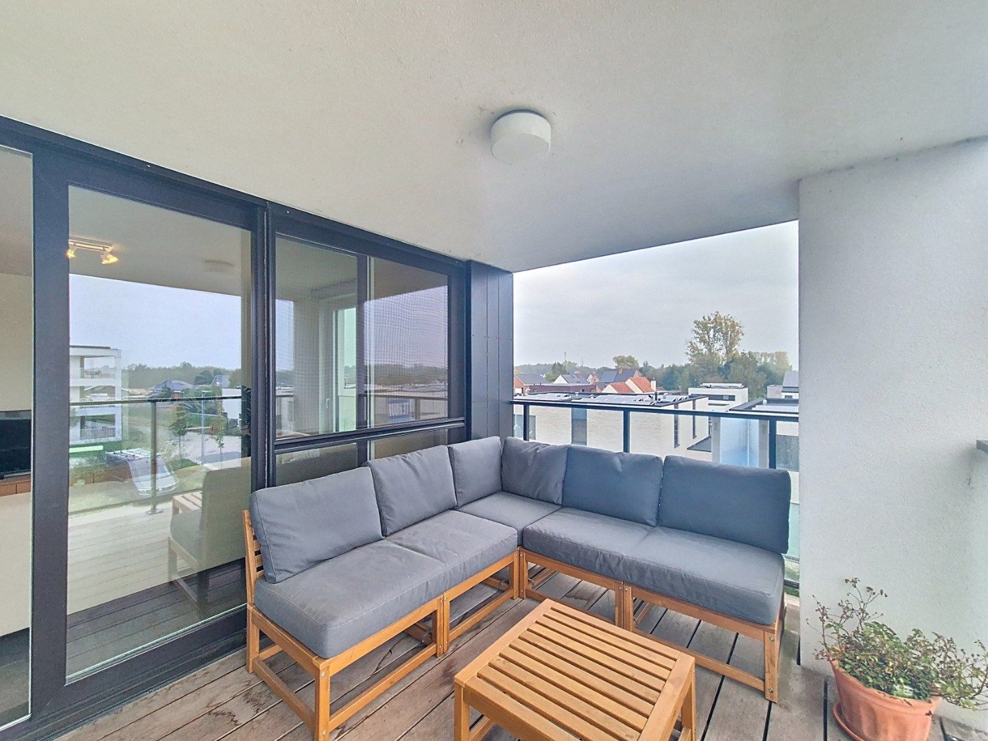 Appartement met 2 slpk en garage foto 16