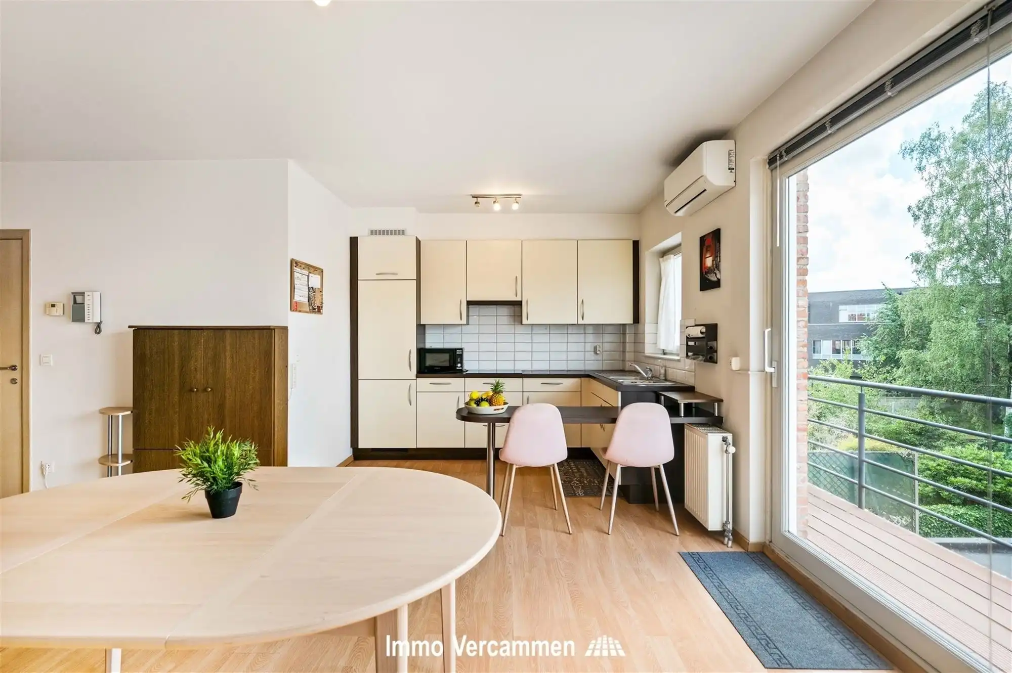 Appartement met twee slaapkamers te Kontich foto 3