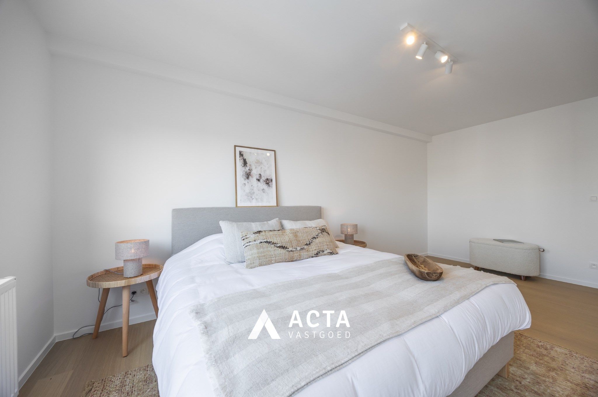 Gerenoveerd appartement op de zesde verdieping aan het Leopold I Plein foto 14