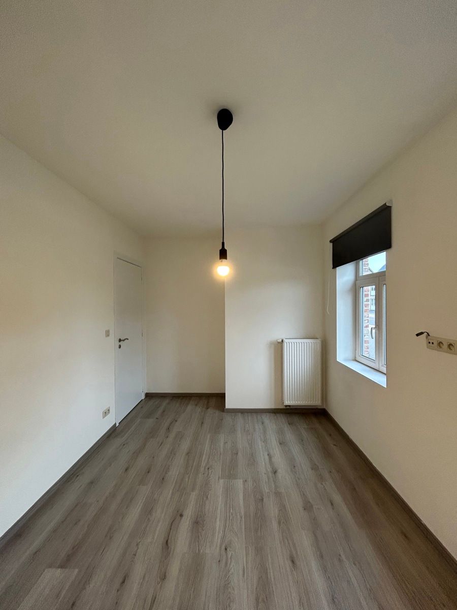 Appartement te huur foto 11