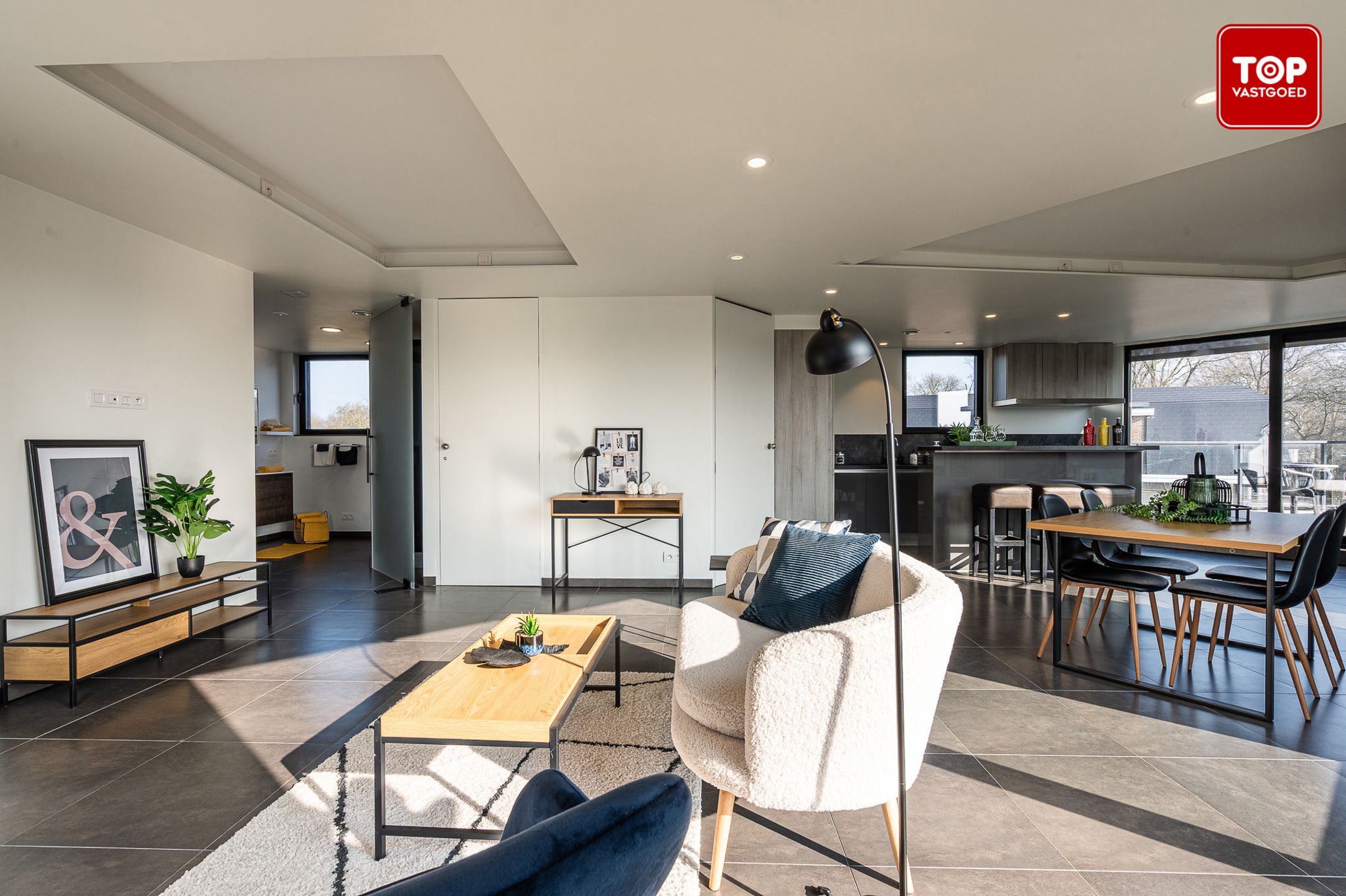 Energiezuinige en lichtrijke penthouse met 3 terrassen en prachtig uitzicht foto 14