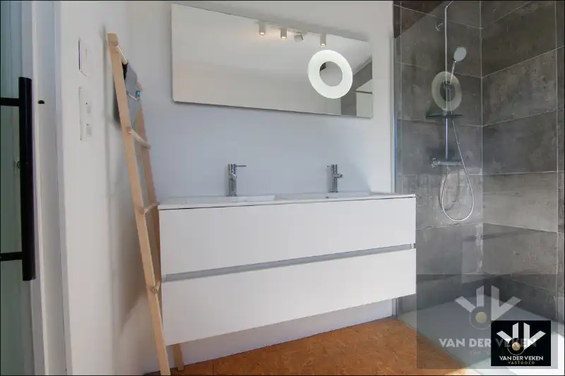 KARAKTERVOLLE WONING AAN GROENE STADSRAND foto 17