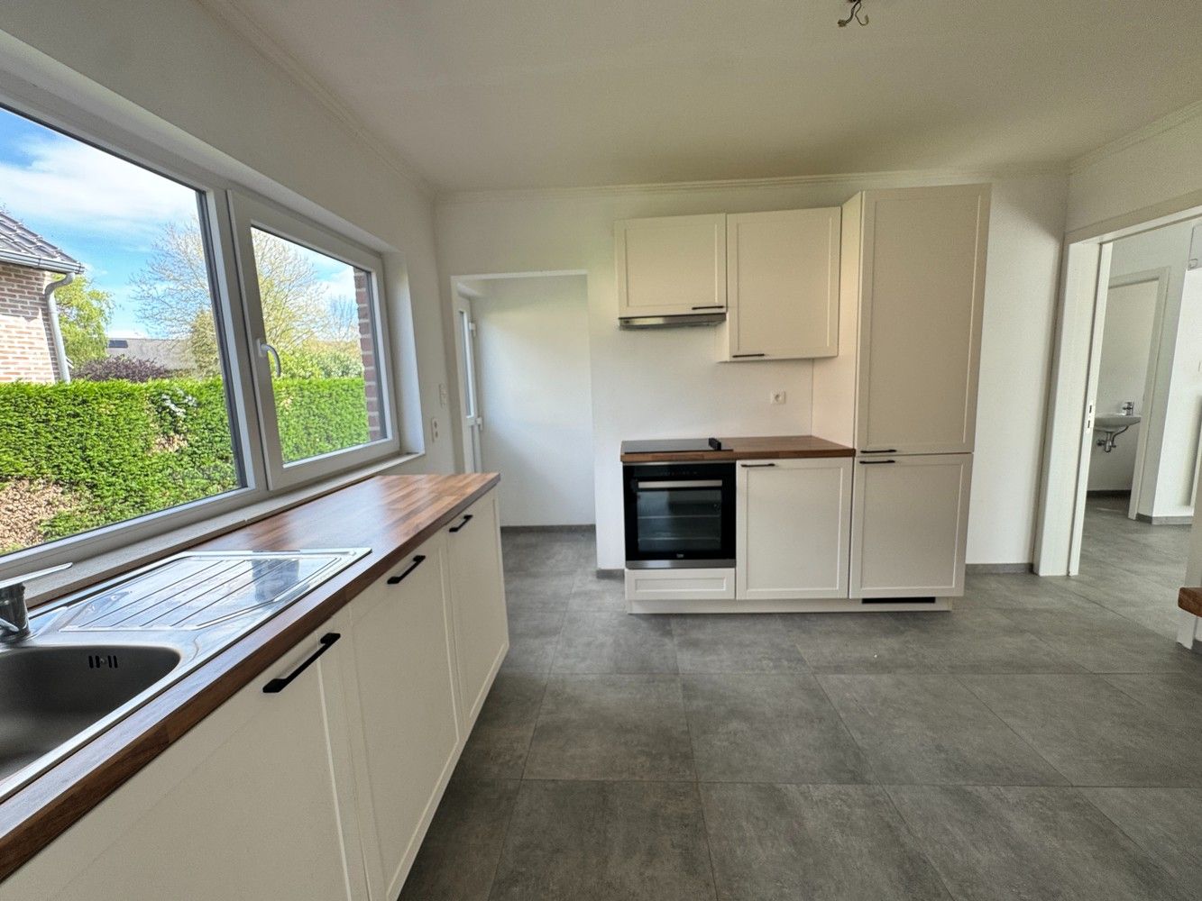 Gelijkvloerse woning met  tuin in het groene Zutendaal foto 6