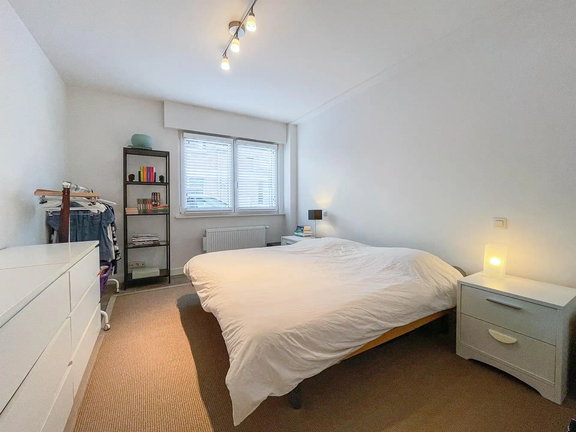 Instapklaar gelijkvloers appart. aan het Uilenspiegelplein.. foto 16