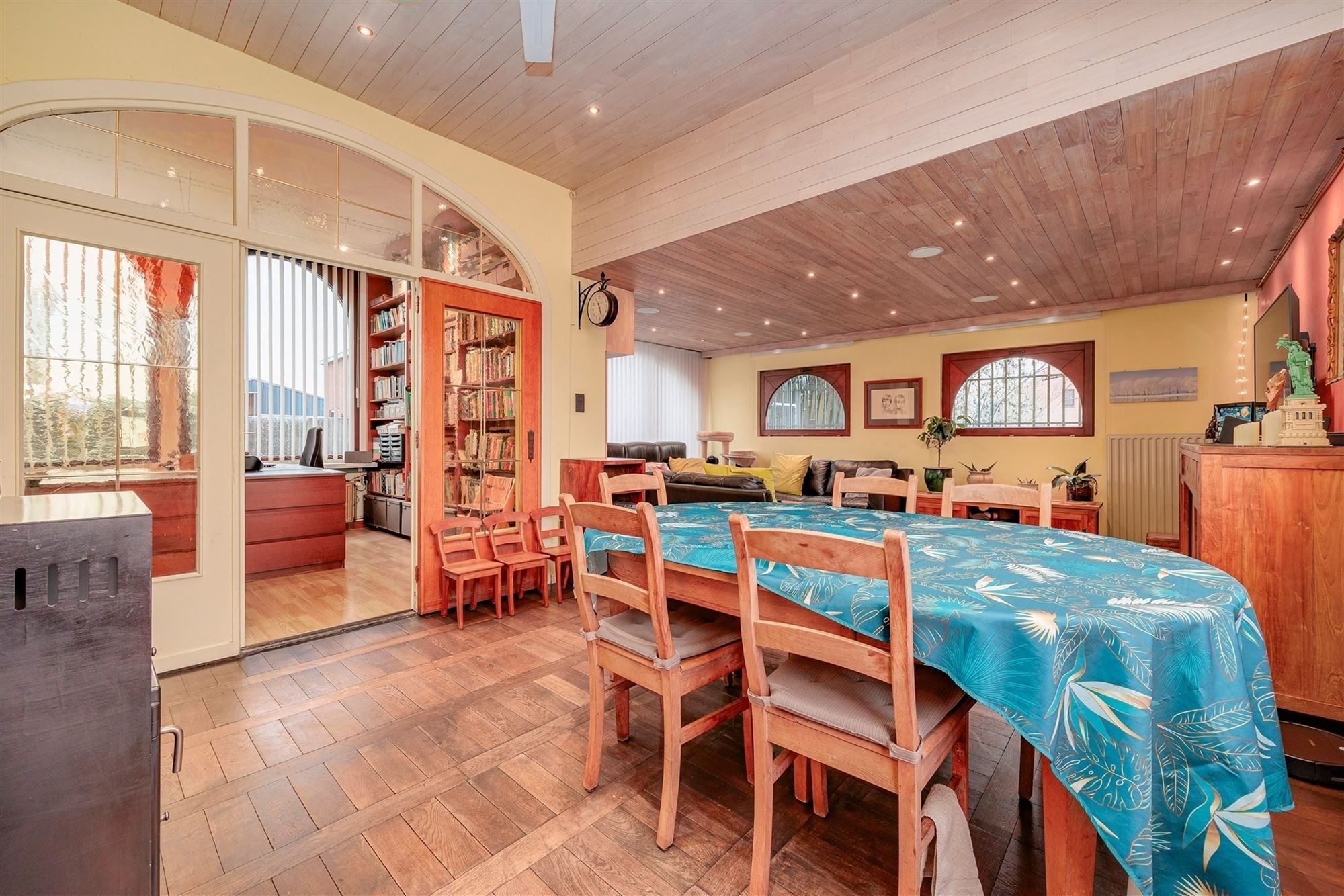 Instapklare woning met grote tuin en prachtig zicht op weilanden foto 8