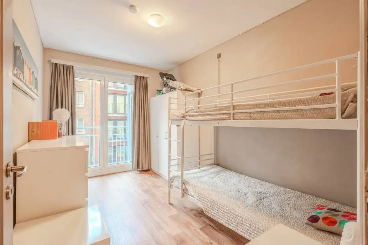 Ruim tweeslaapkamer appartement met frontaal zeezicht! foto 14