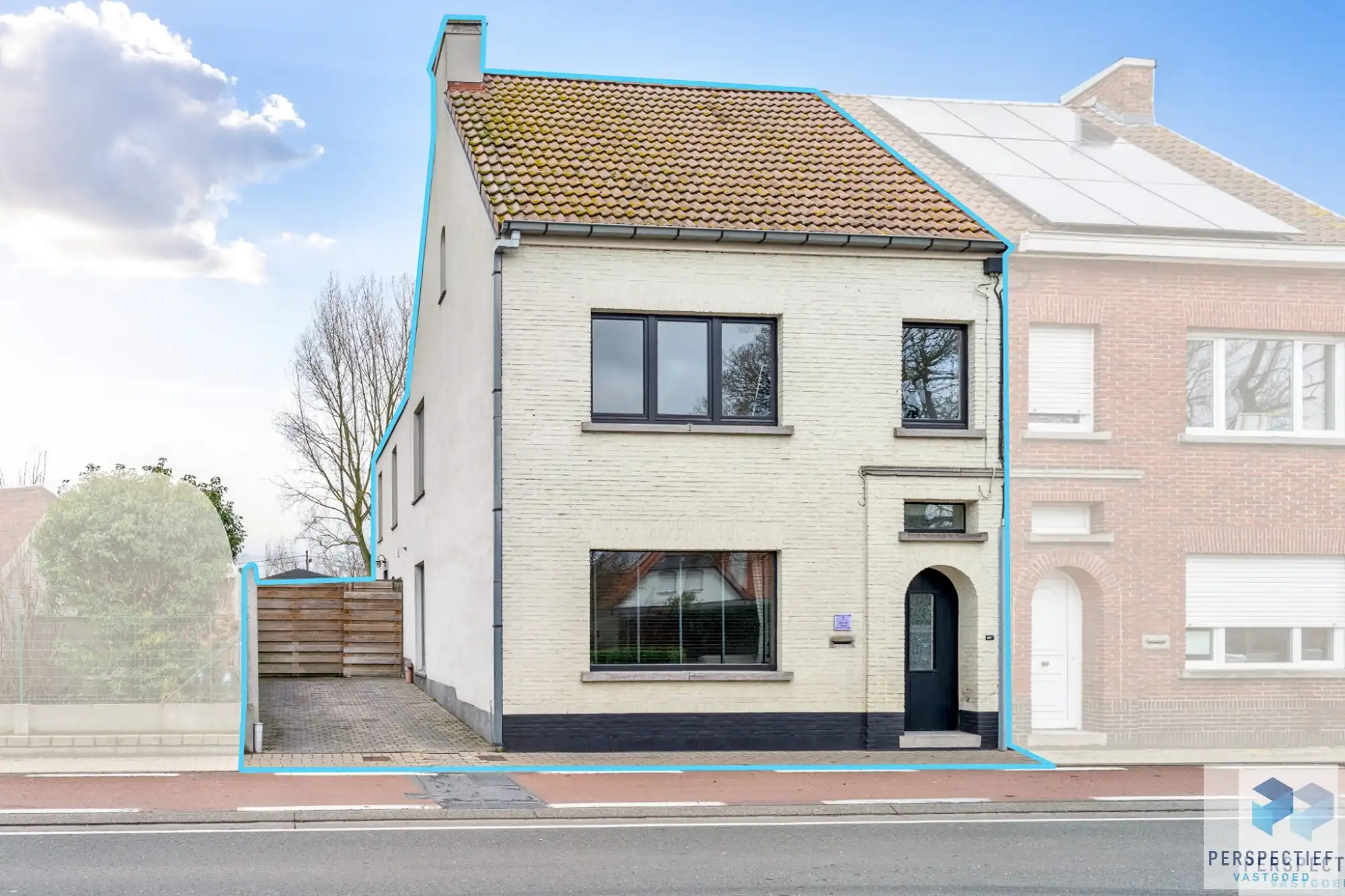 Centraal gelegen mooi gerenoveerde woning aan de Eeklose Vaart foto 2