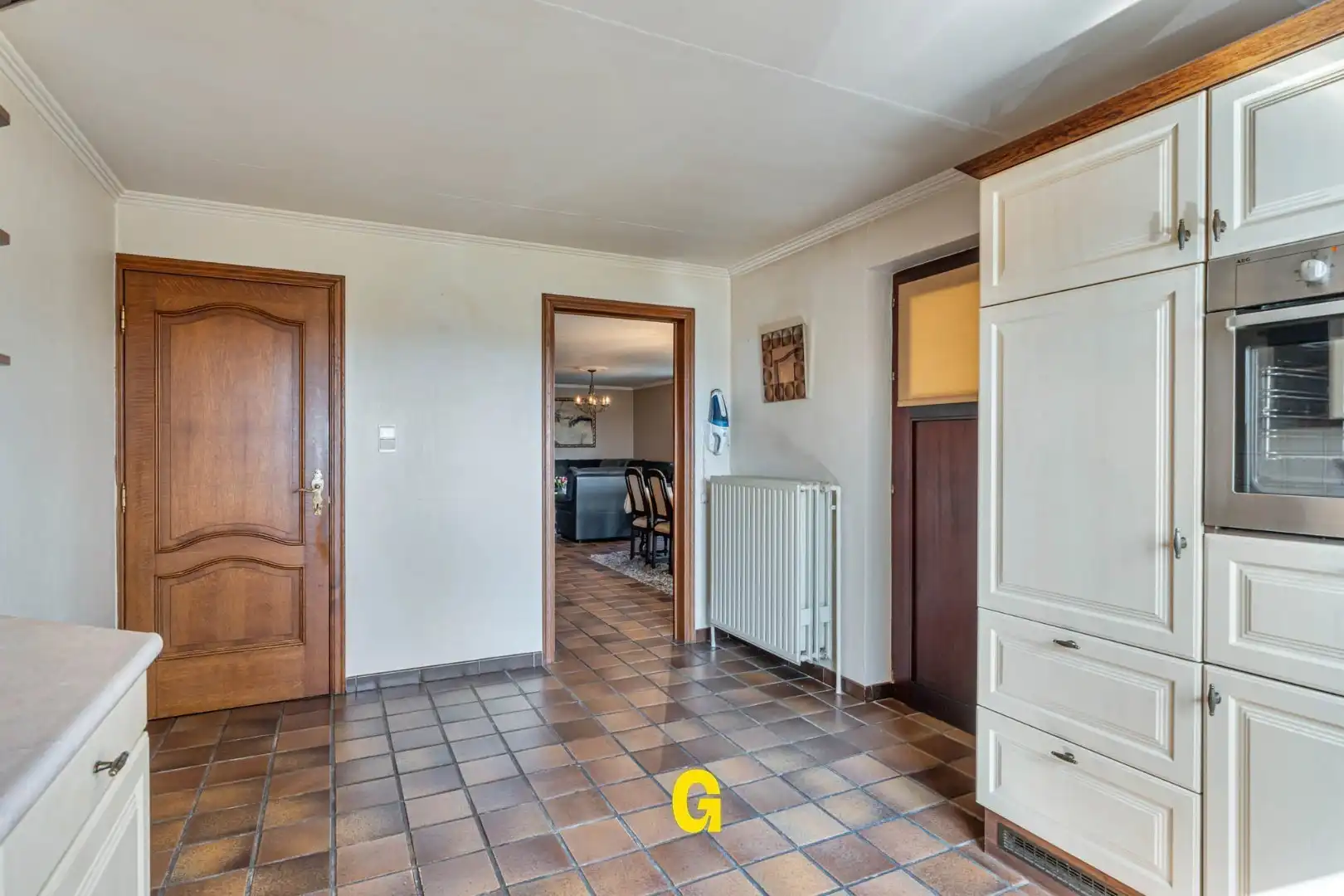 Degelijk gebouwde halfvrijstaande woning met tuin op 7a 68ca, met blijvend zicht op achterliggend groen foto 15