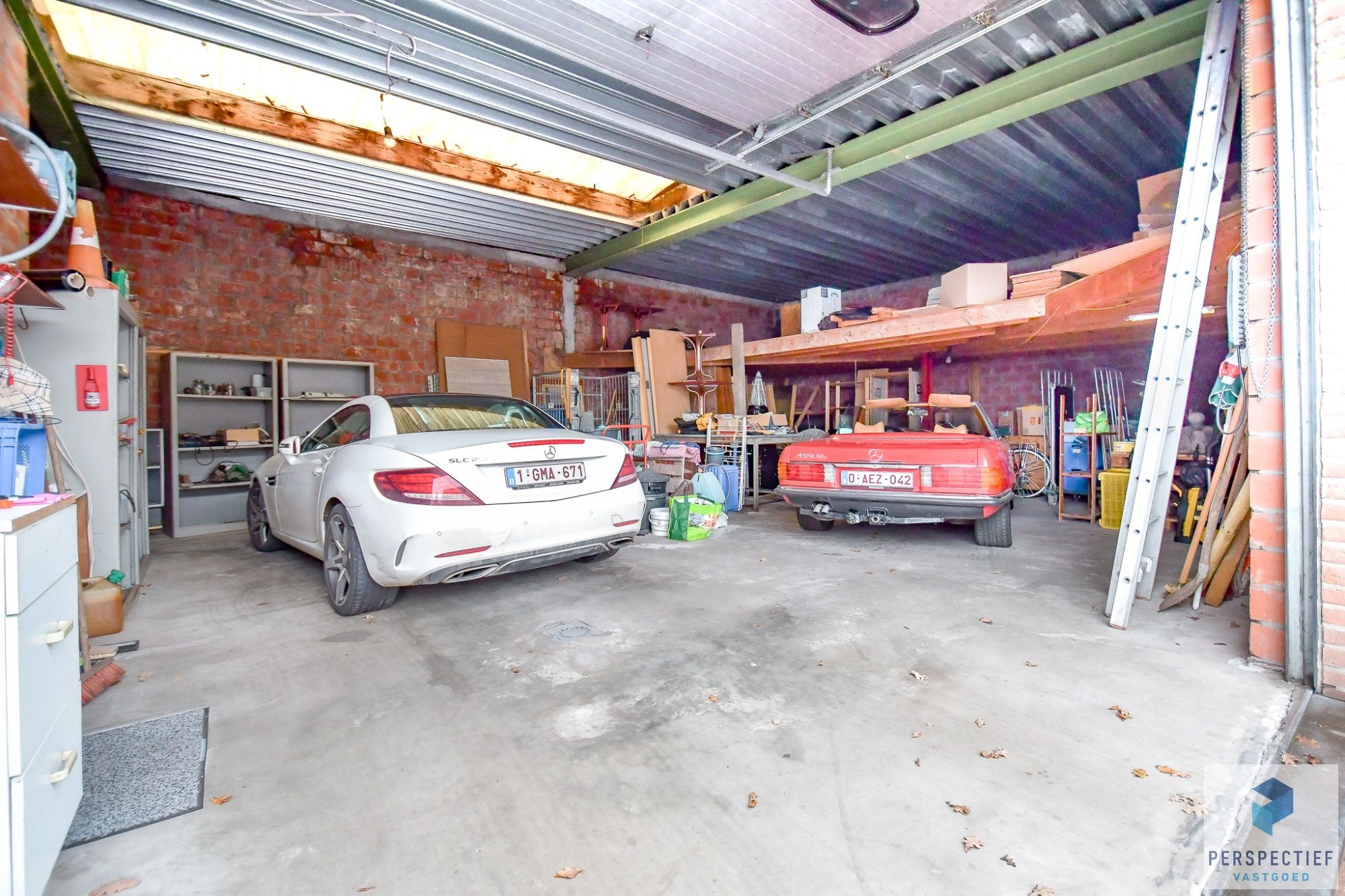 Statige ruime villa met loods en ingerichte studio in een rustige omgeving foto 21