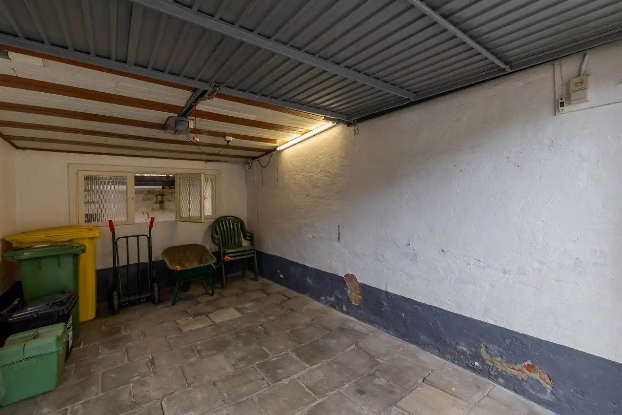 Op te frissen rijwoning, ideaal voor starters foto 34